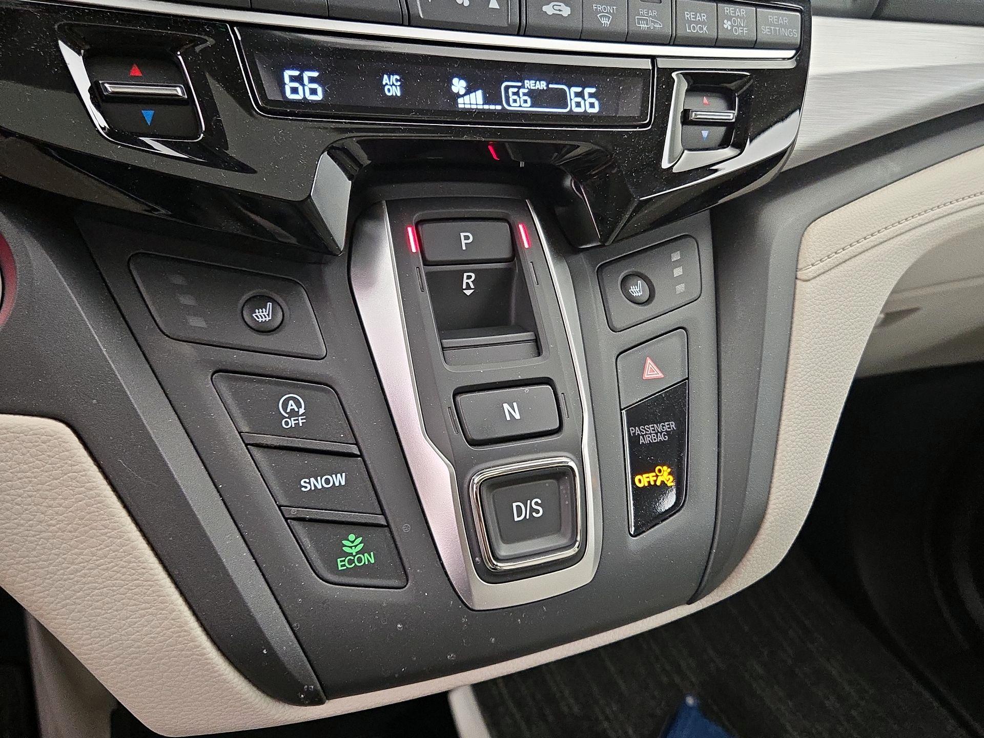 Thumbnail: 2026 Honda Odyssey - 17