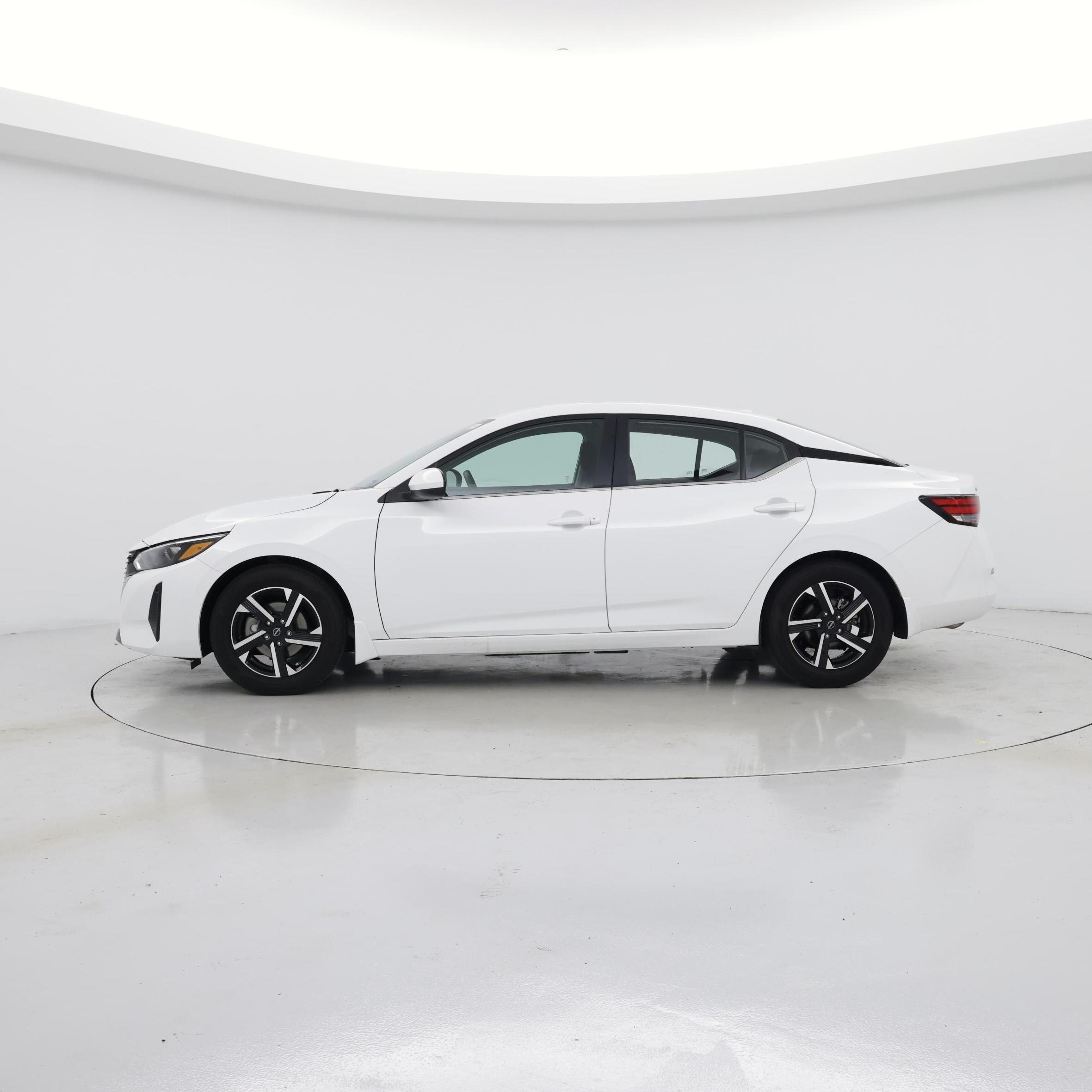 Thumbnail: 2025 Nissan Sentra - 3