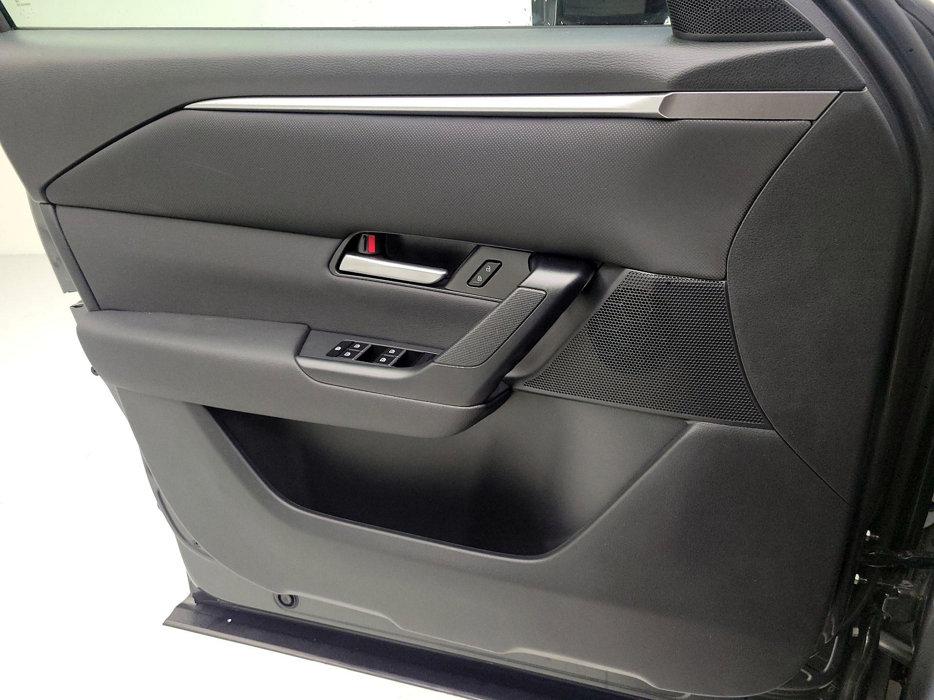 Thumbnail: 2026 Mazda CX-50 - 10