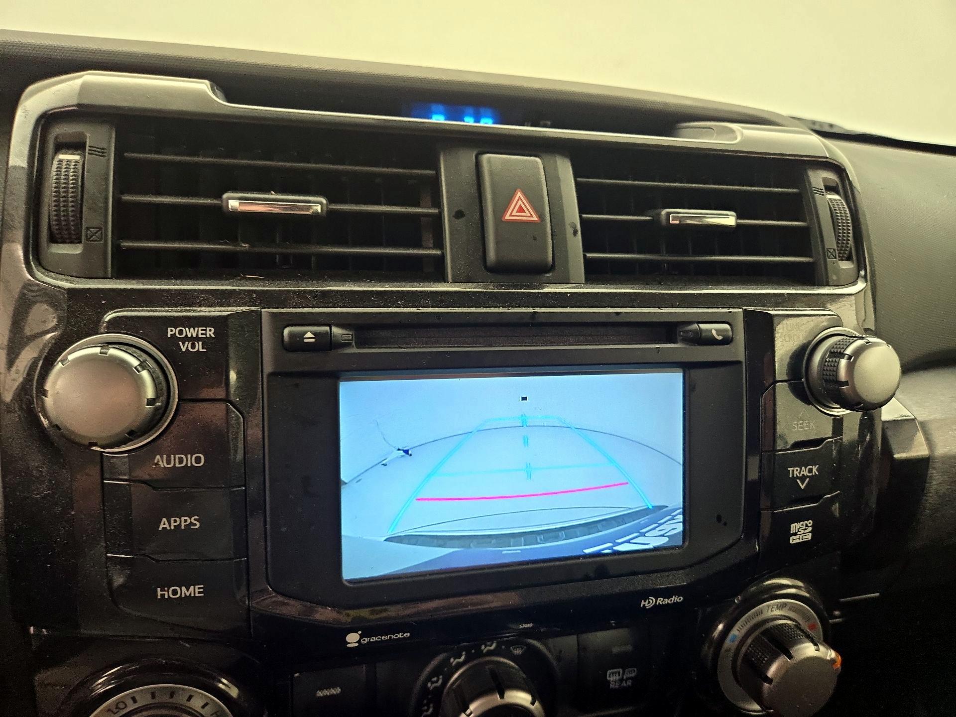 Thumbnail: 2015 Toyota 4Runner - 15