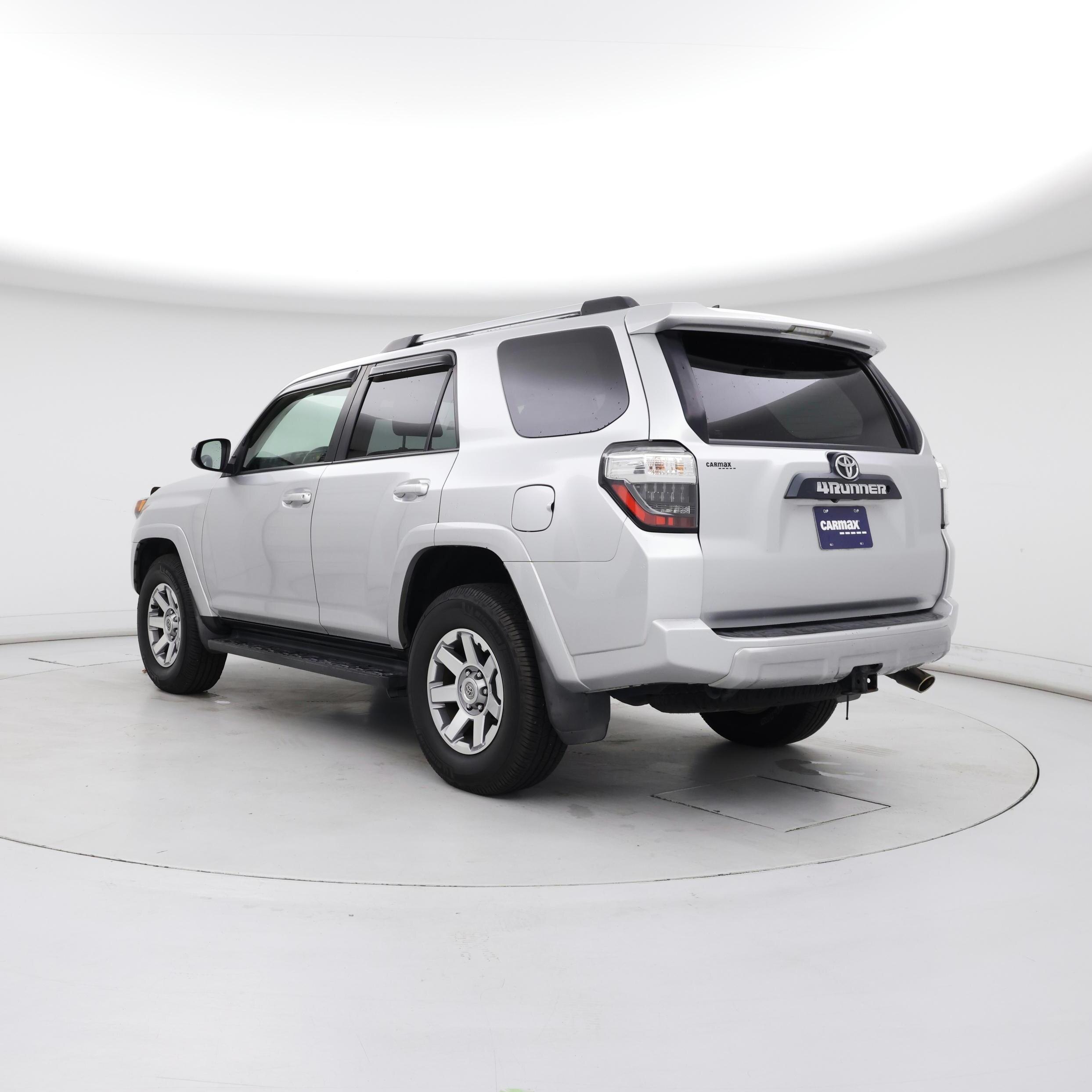 Thumbnail: 2015 Toyota 4Runner - 2