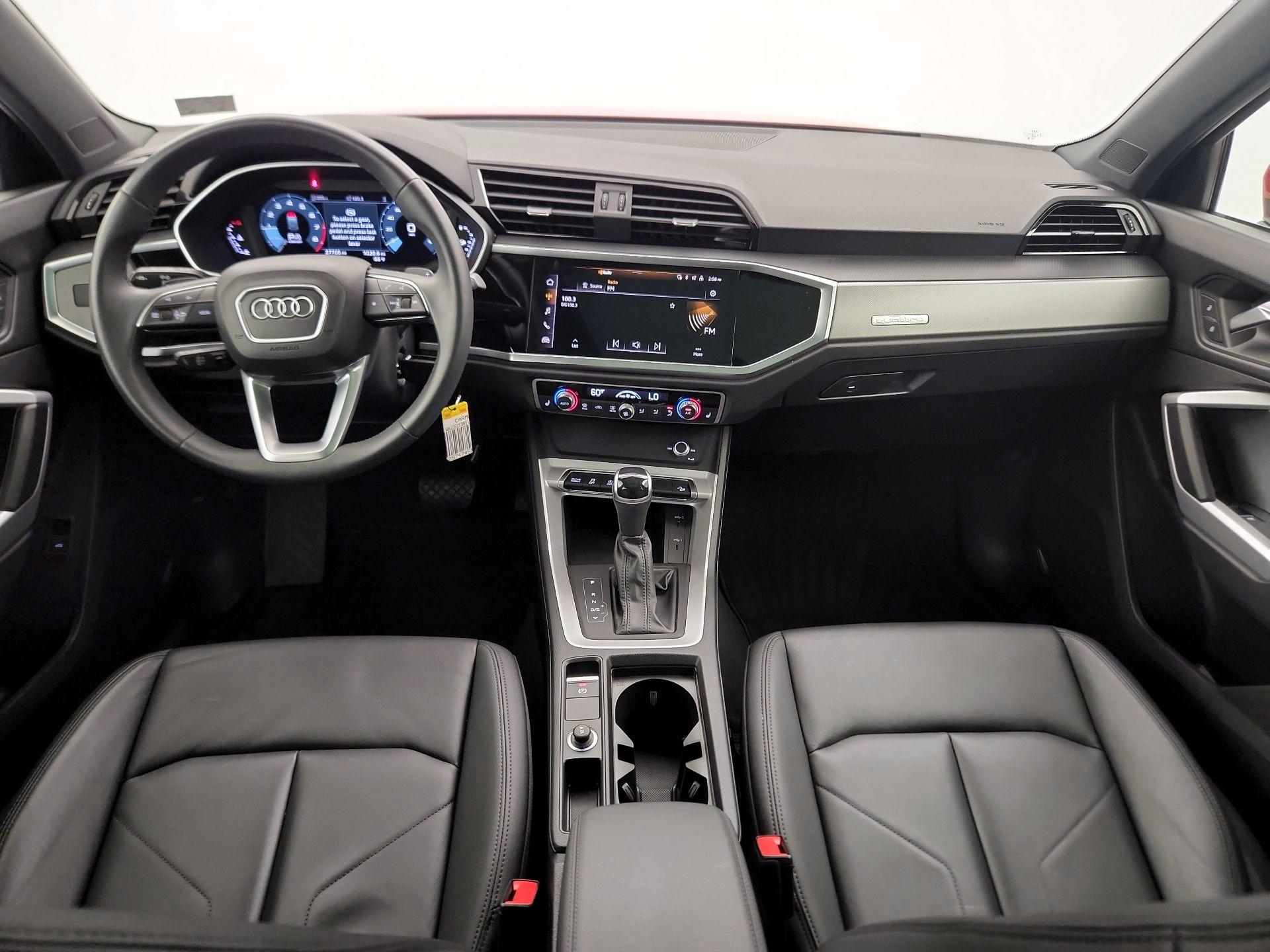 Thumbnail: 2025 Audi Q3 - 9