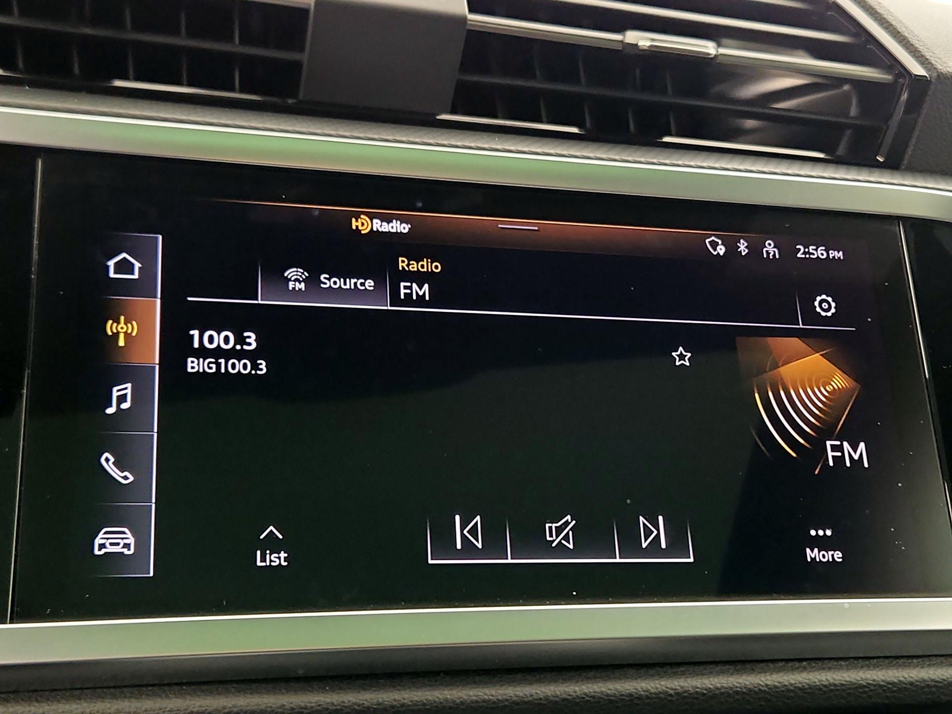 Thumbnail: 2025 Audi Q3 - 15