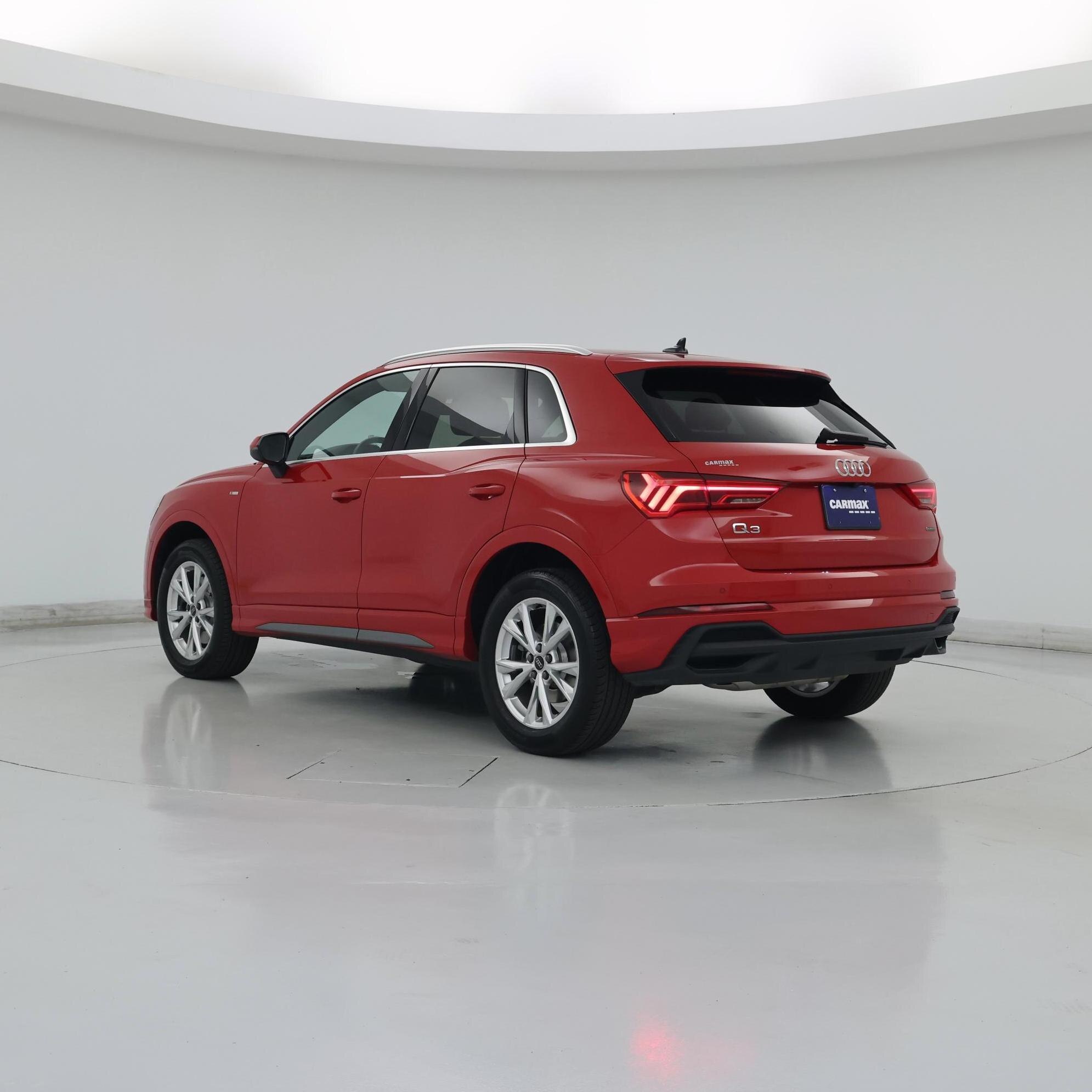 Thumbnail: 2025 Audi Q3 - 2