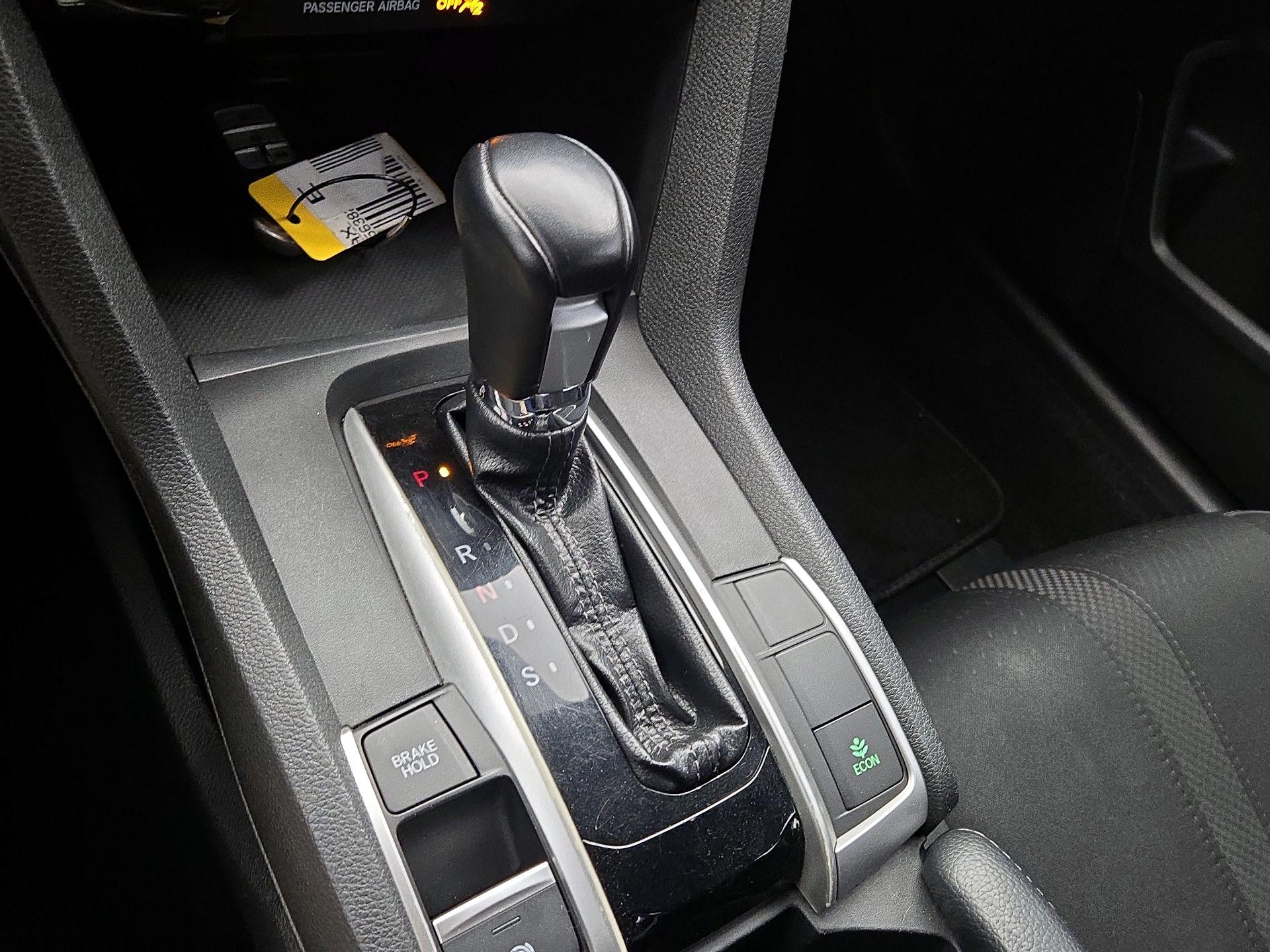 Thumbnail: 2019 Honda Civic - 17