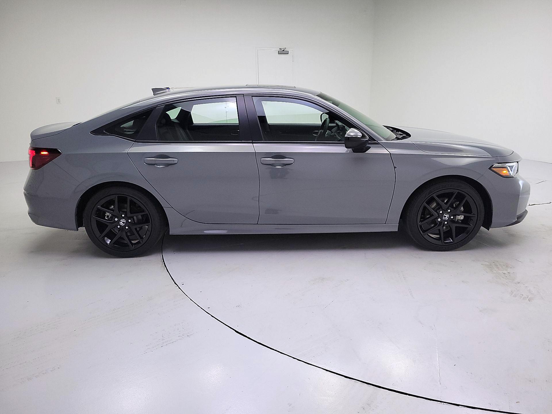 Thumbnail: 2026 Honda Civic - 4