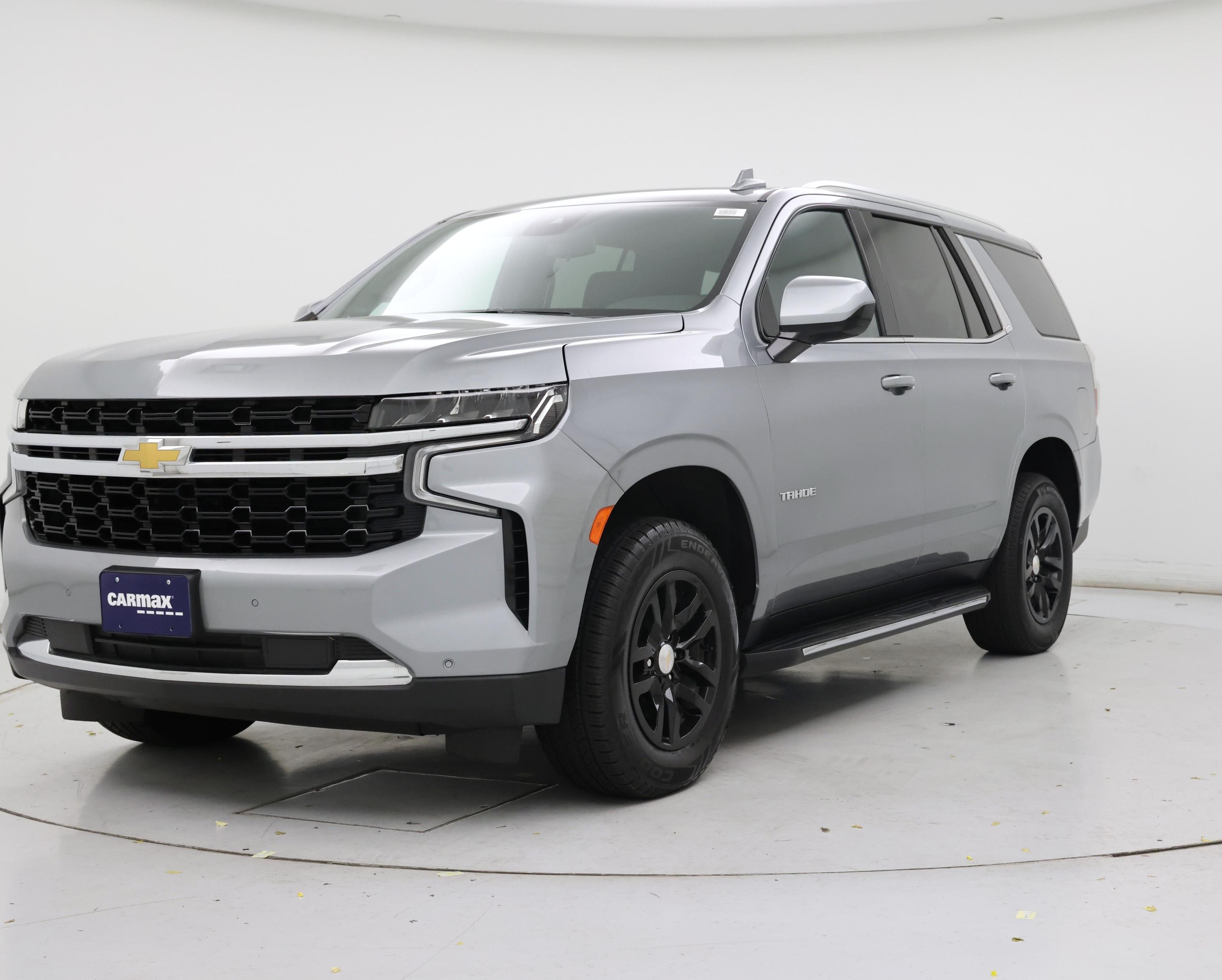 Thumbnail: 2023 Chevrolet Tahoe - 4