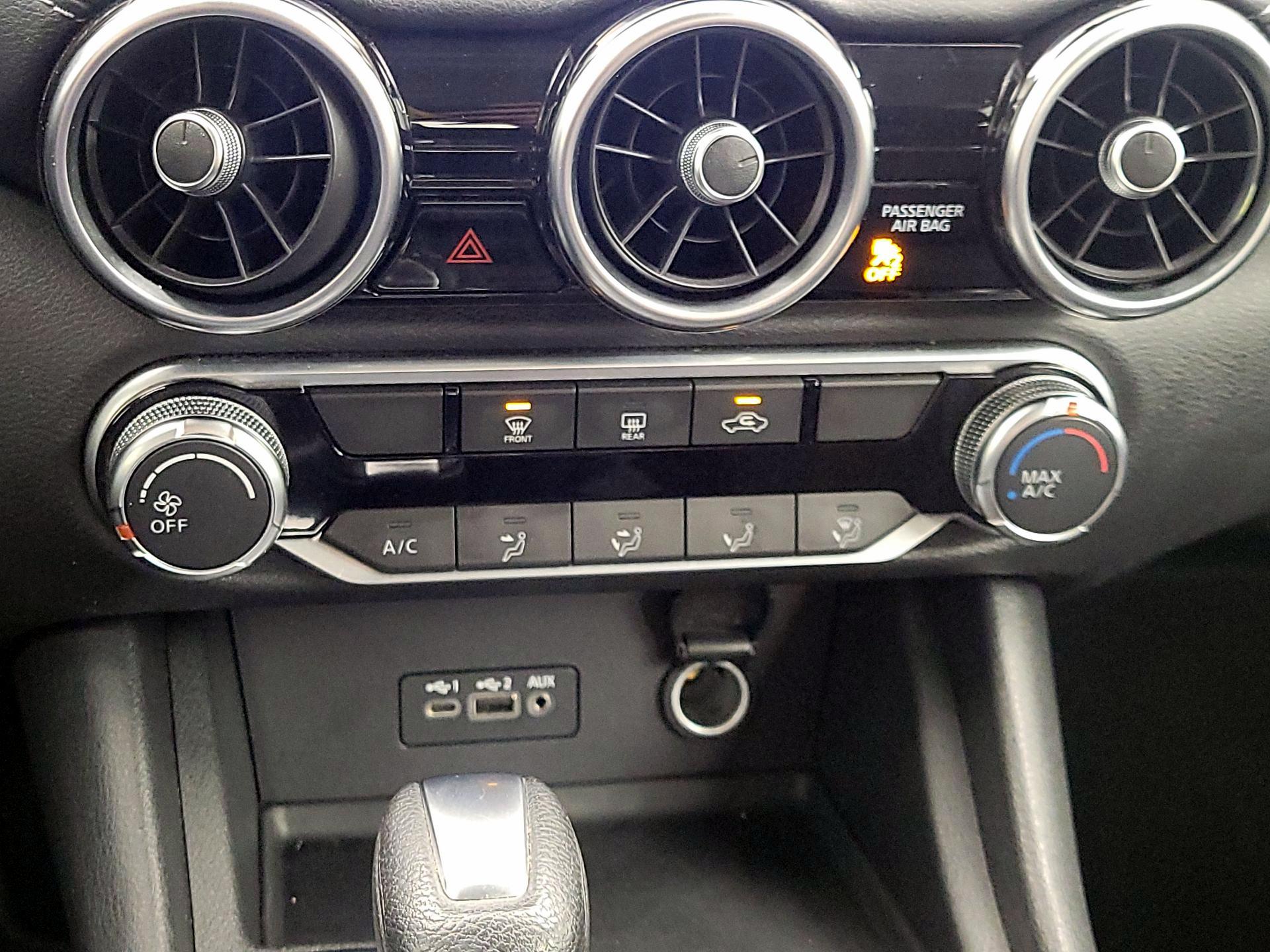 Thumbnail: 2023 Nissan Sentra - 16