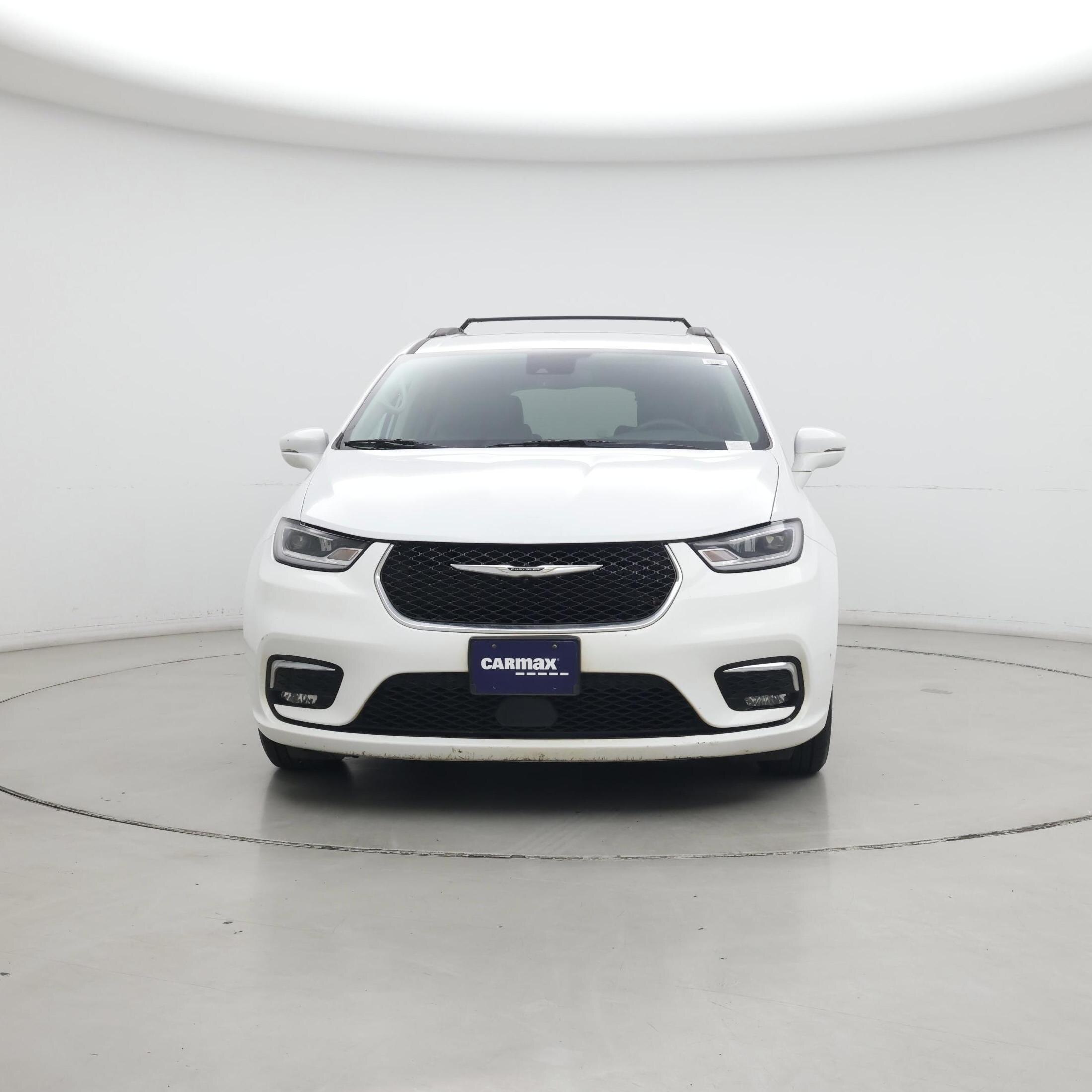 Thumbnail: 2022 Chrysler Pacifica - 5