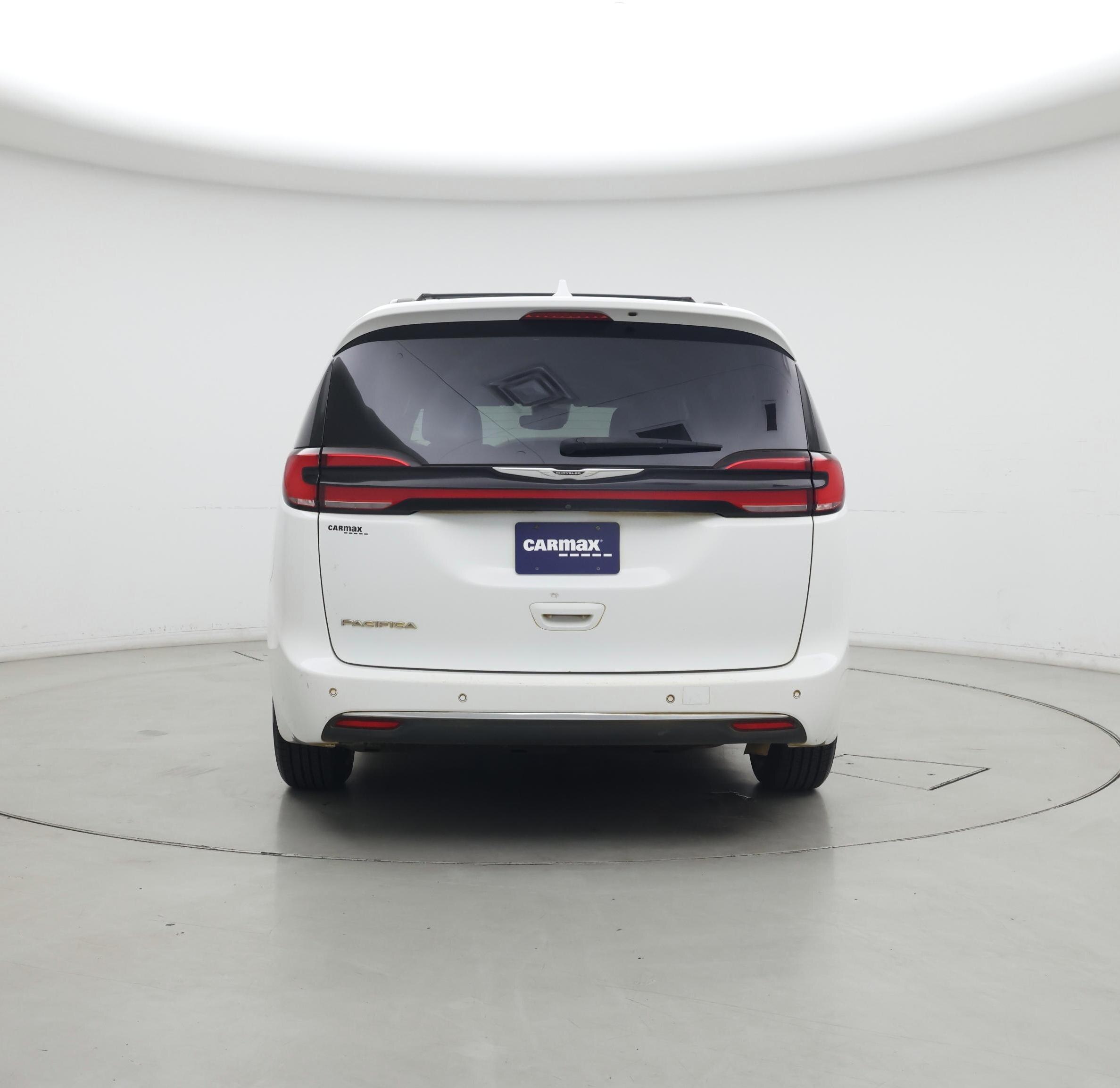 Thumbnail: 2022 Chrysler Pacifica - 6