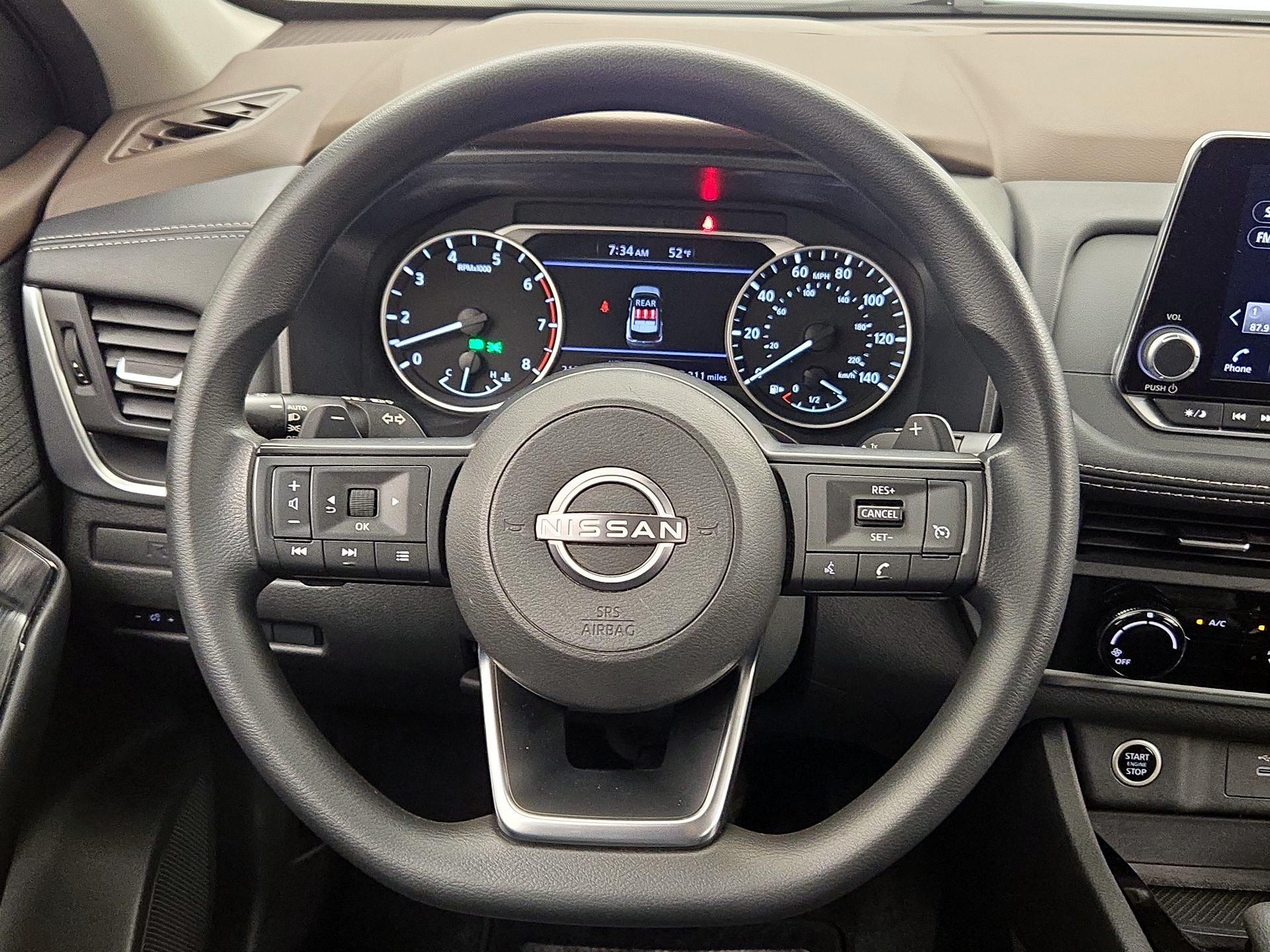 Thumbnail: 2023 Nissan Rogue - 10