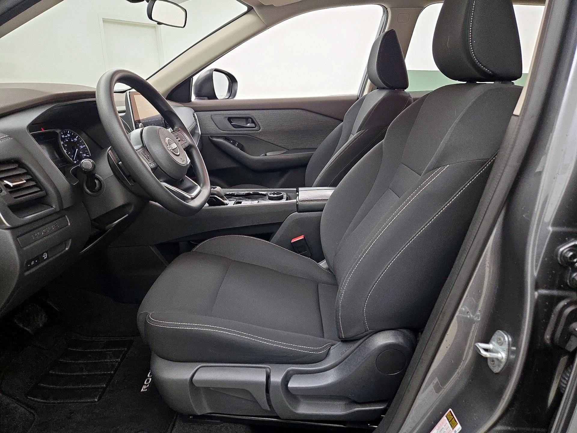 Thumbnail: 2023 Nissan Rogue - 11