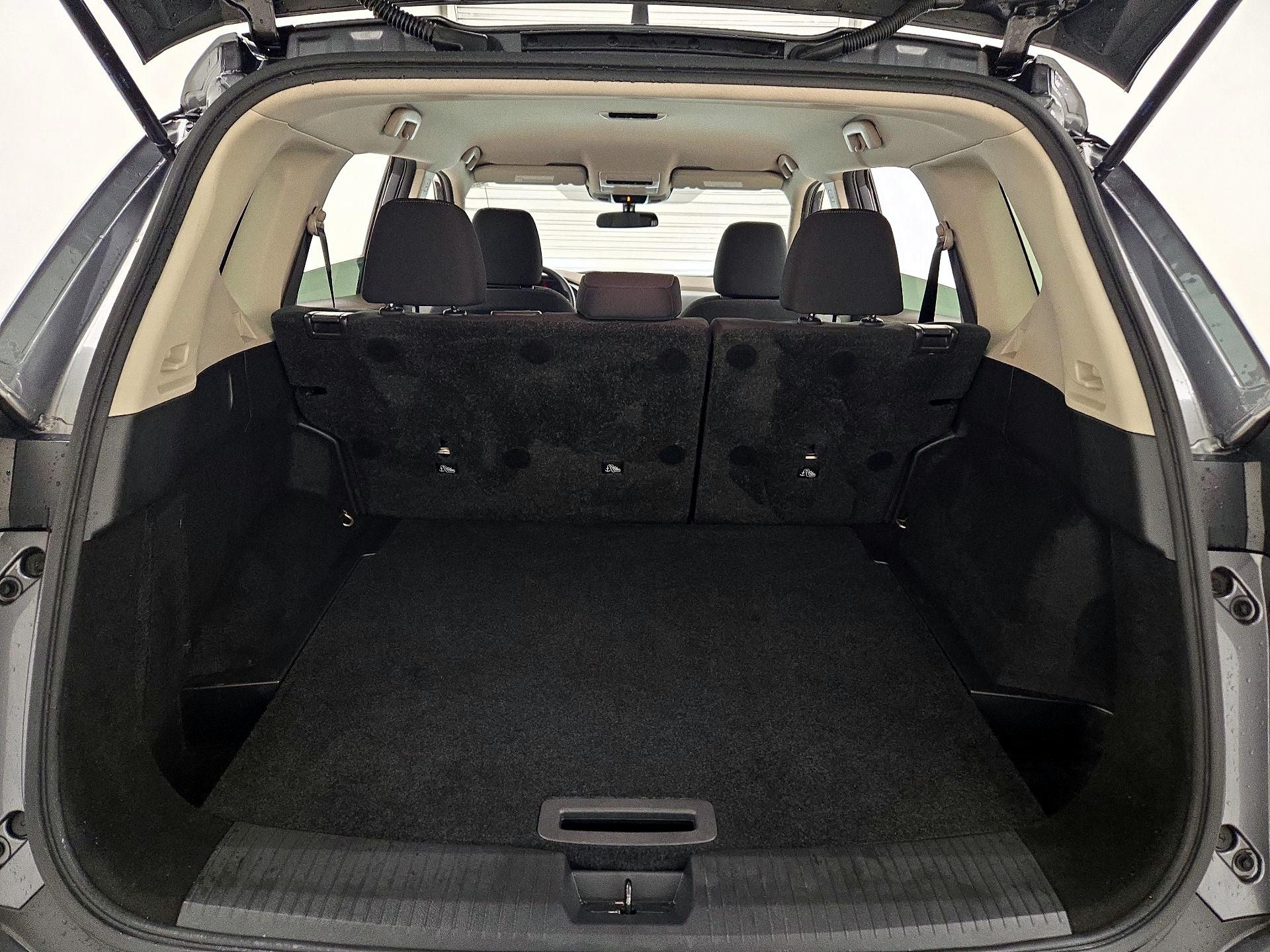 Thumbnail: 2023 Nissan Rogue - 18