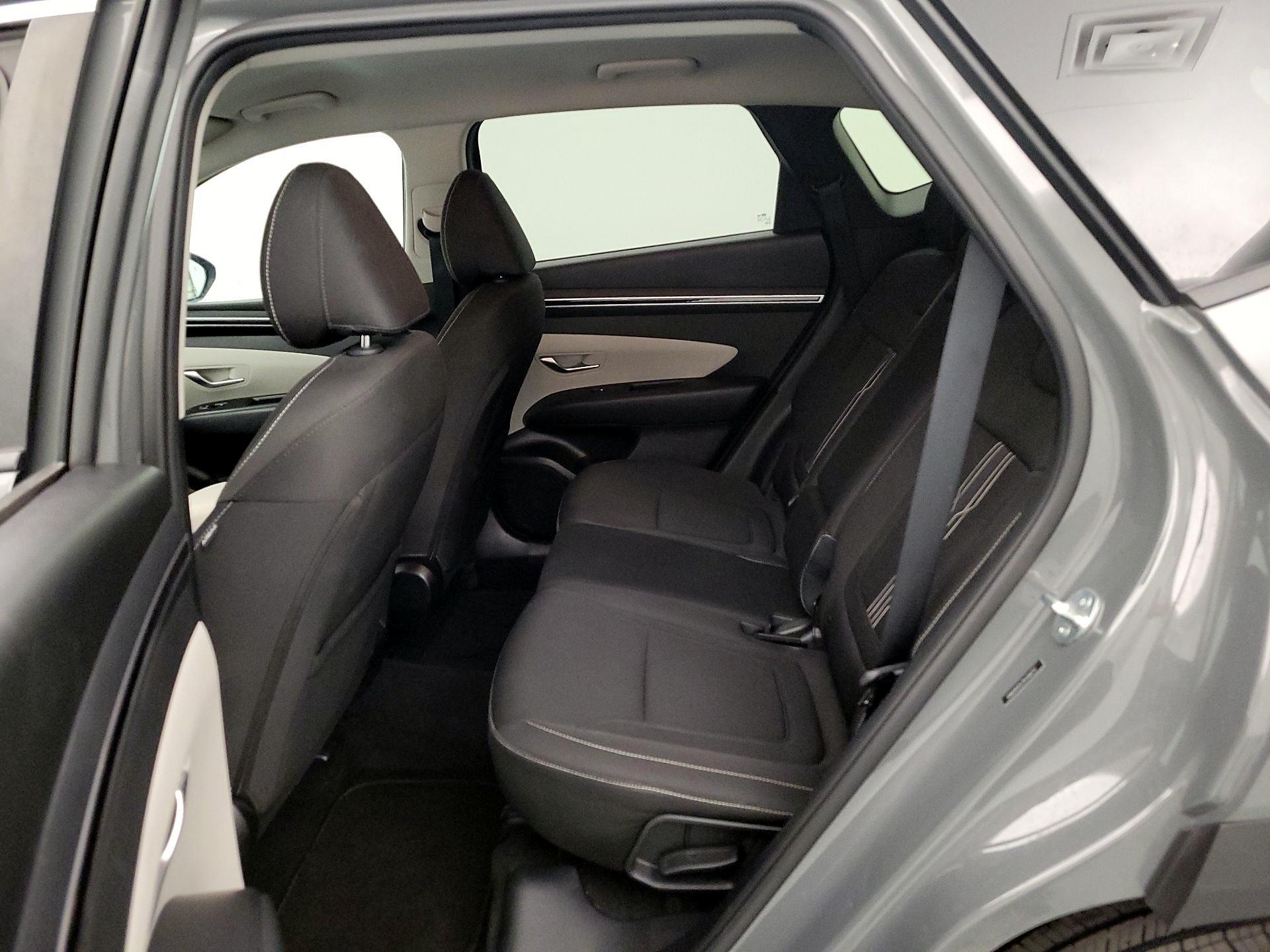 Thumbnail: 2024 Hyundai Tucson - 19