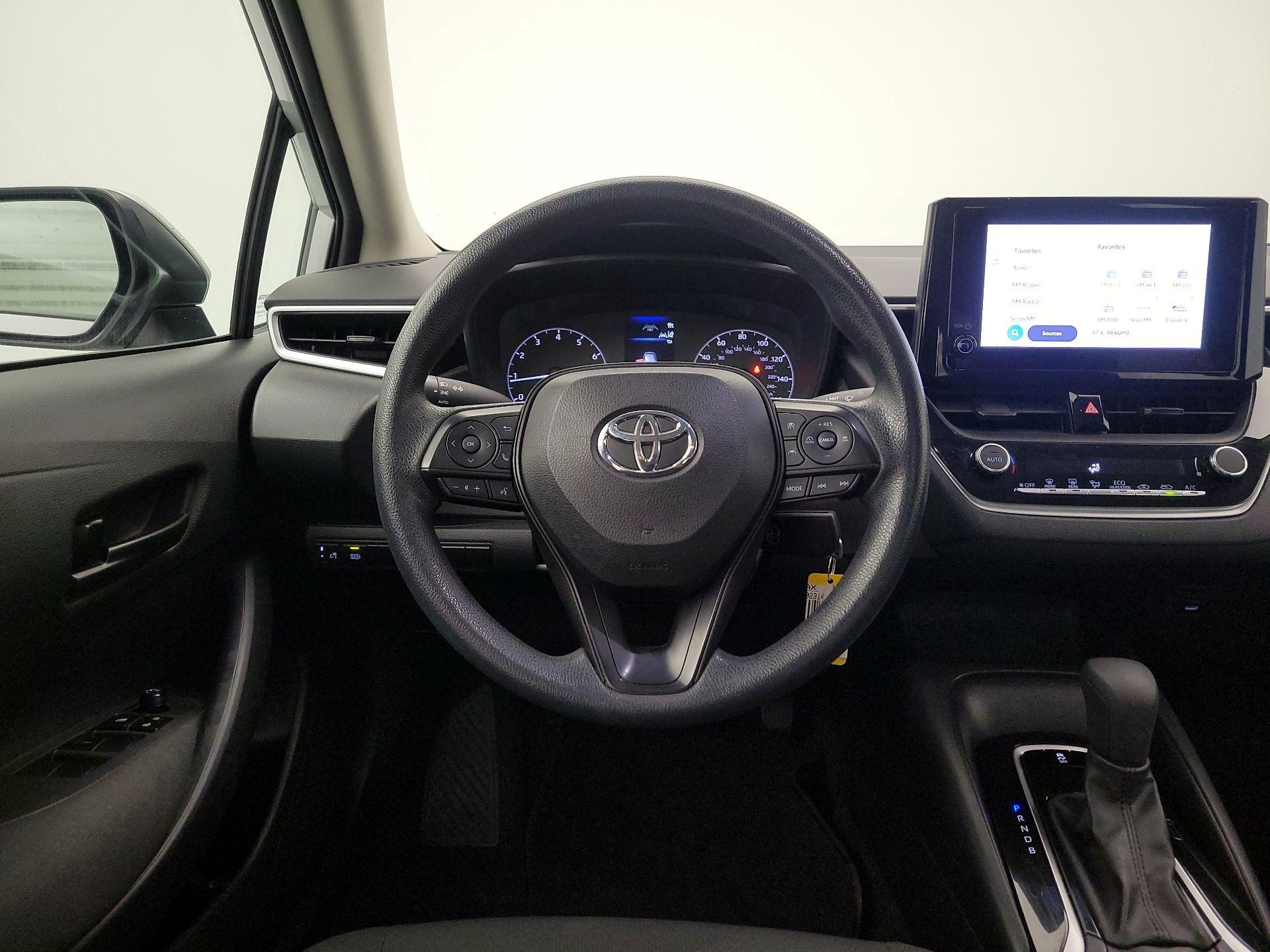 Thumbnail: 2023 Toyota Corolla - 10