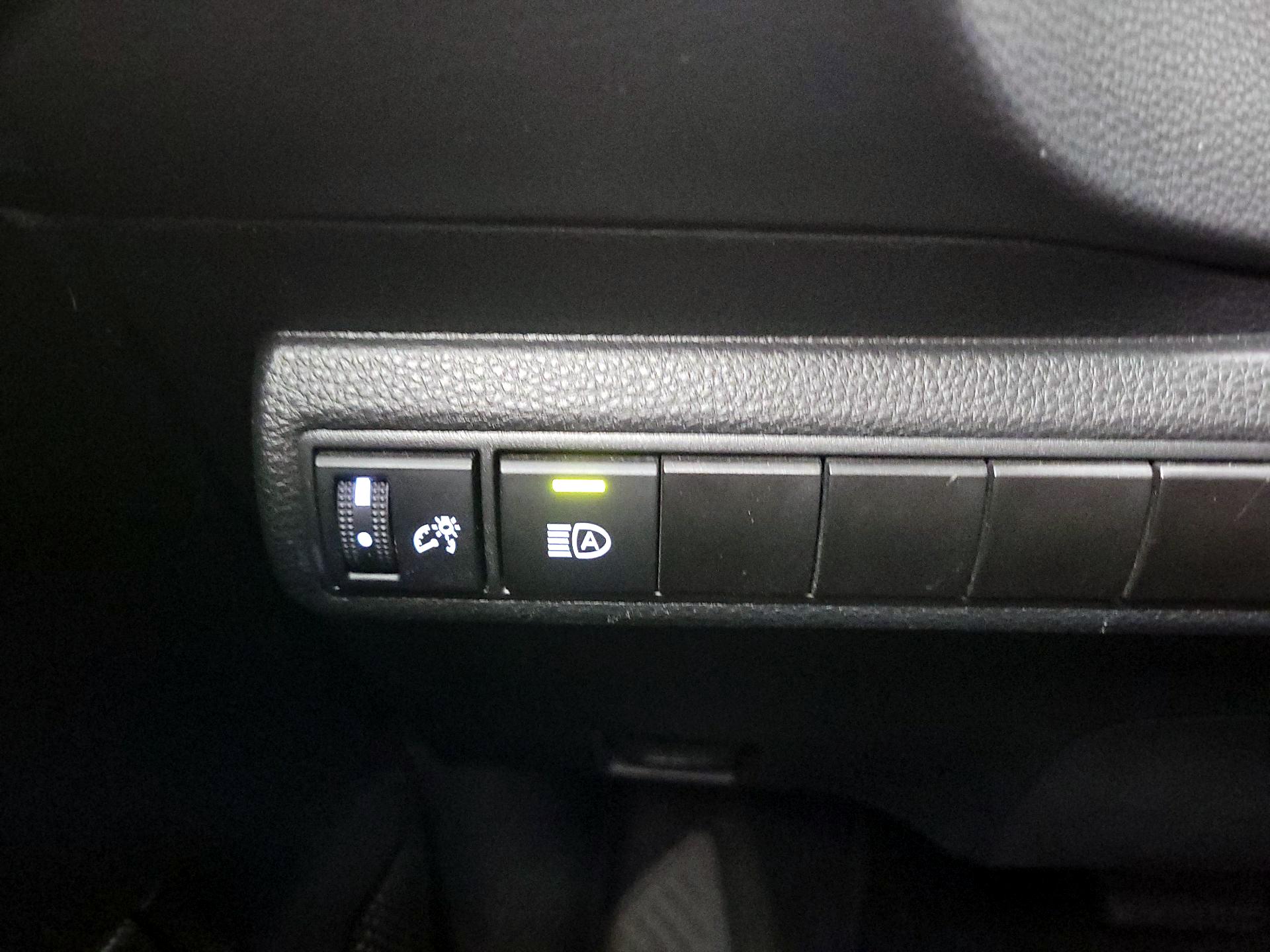 Thumbnail: 2023 Toyota Corolla - 13