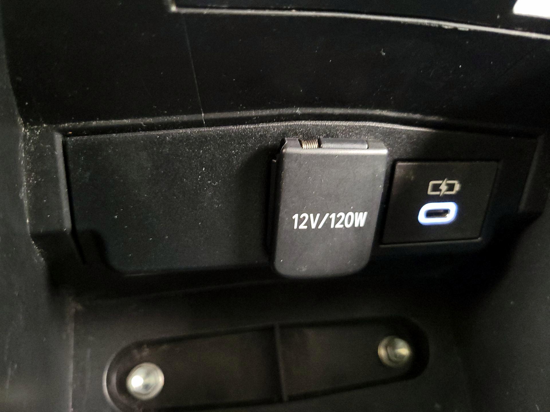 Thumbnail: 2023 Toyota Corolla - 18