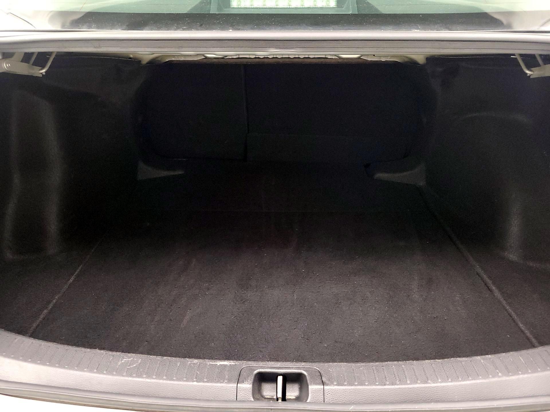 Thumbnail: 2023 Toyota Corolla - 20