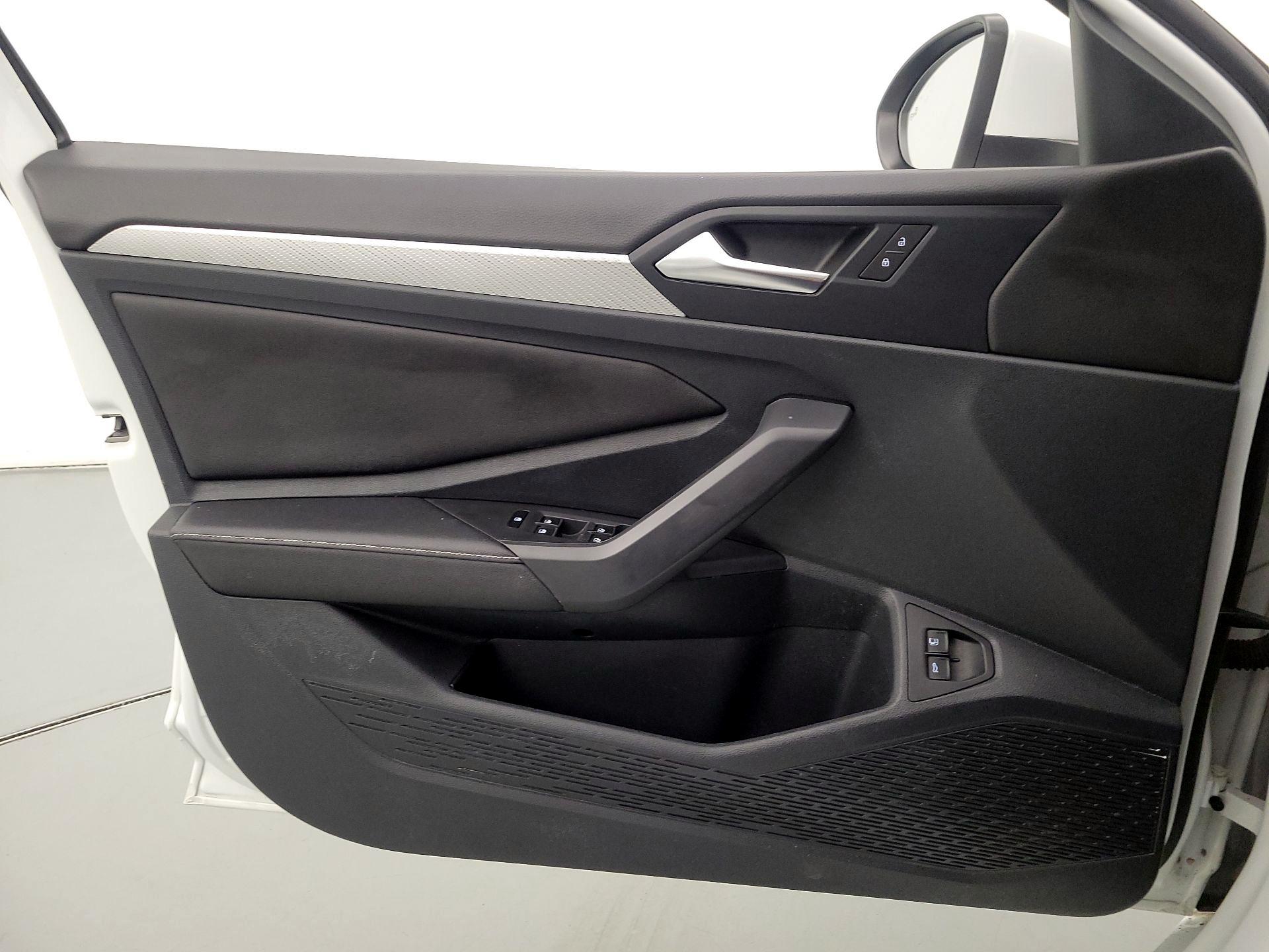 Thumbnail: 2024 Volkswagen Jetta - 12
