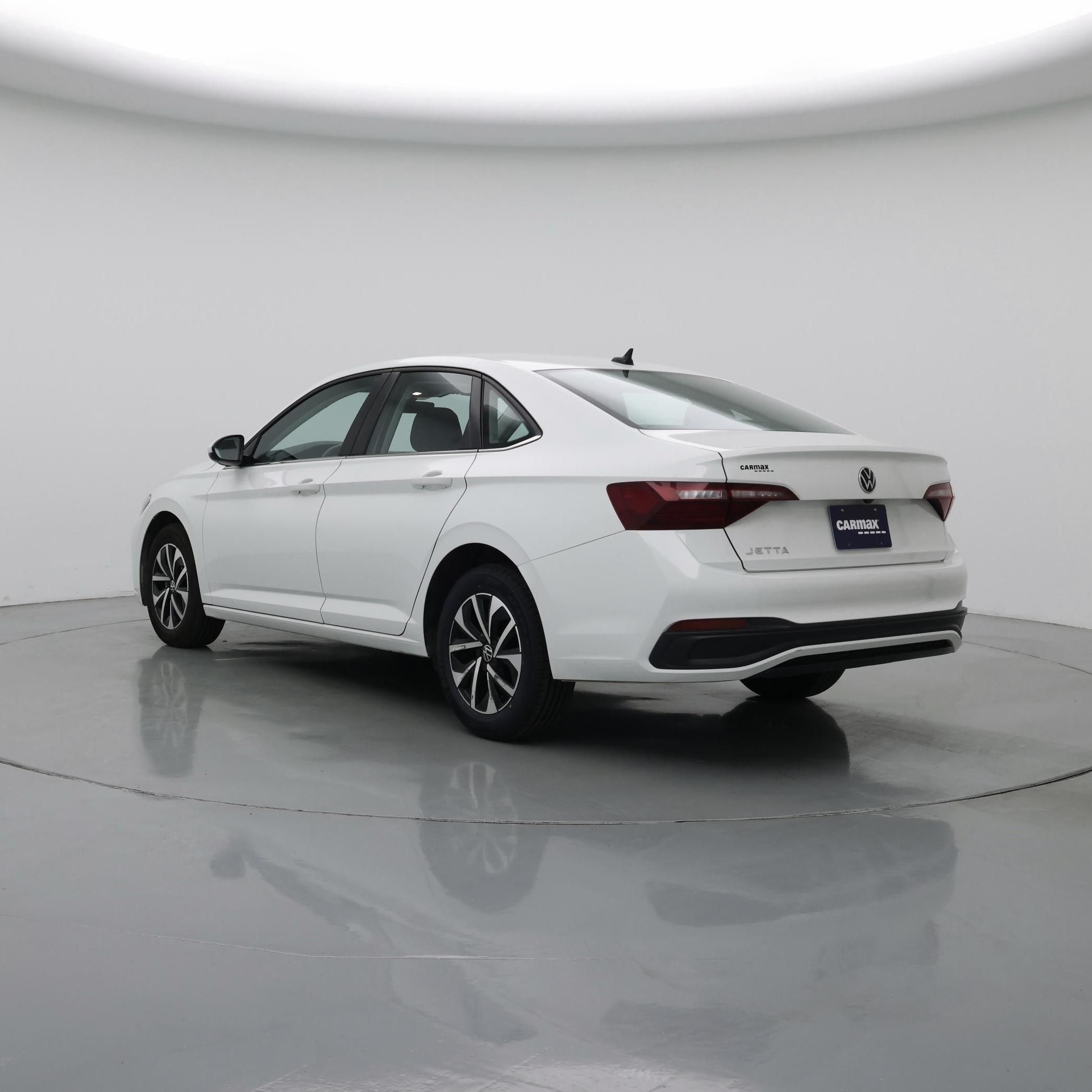 Thumbnail: 2024 Volkswagen Jetta - 2