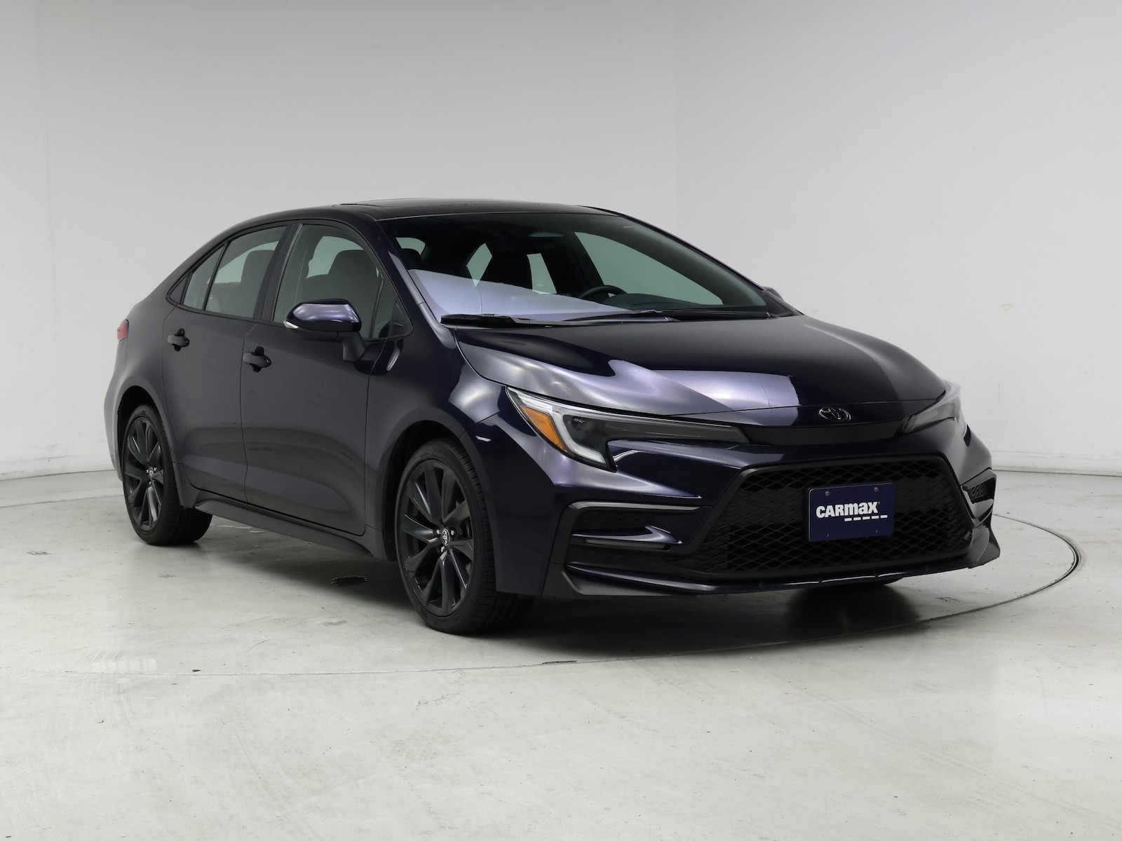 2023 Toyota Corolla SE - Photo 2