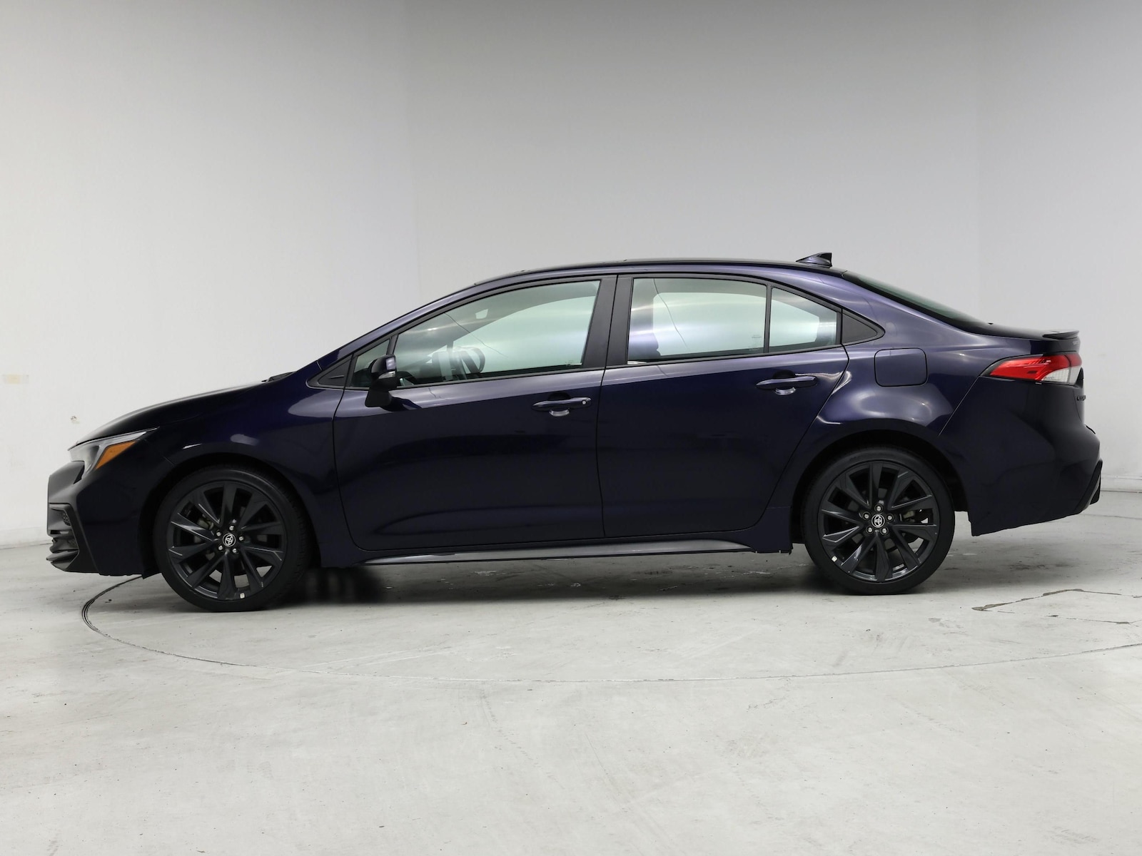 2023 Toyota Corolla SE - Photo 4