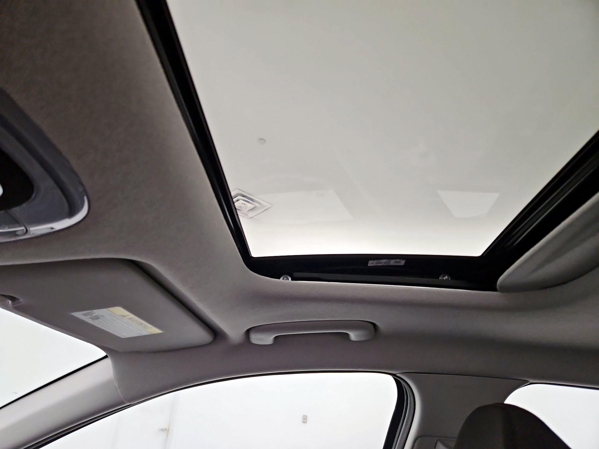 Thumbnail: 2025 Hyundai Elantra - 20