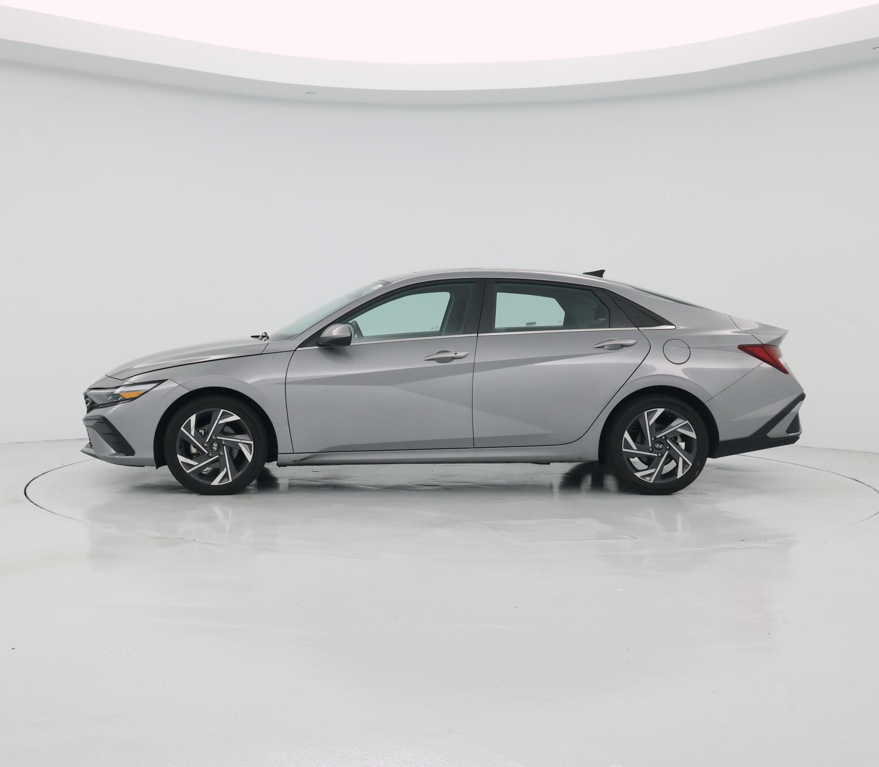 Thumbnail: 2025 Hyundai Elantra - 3