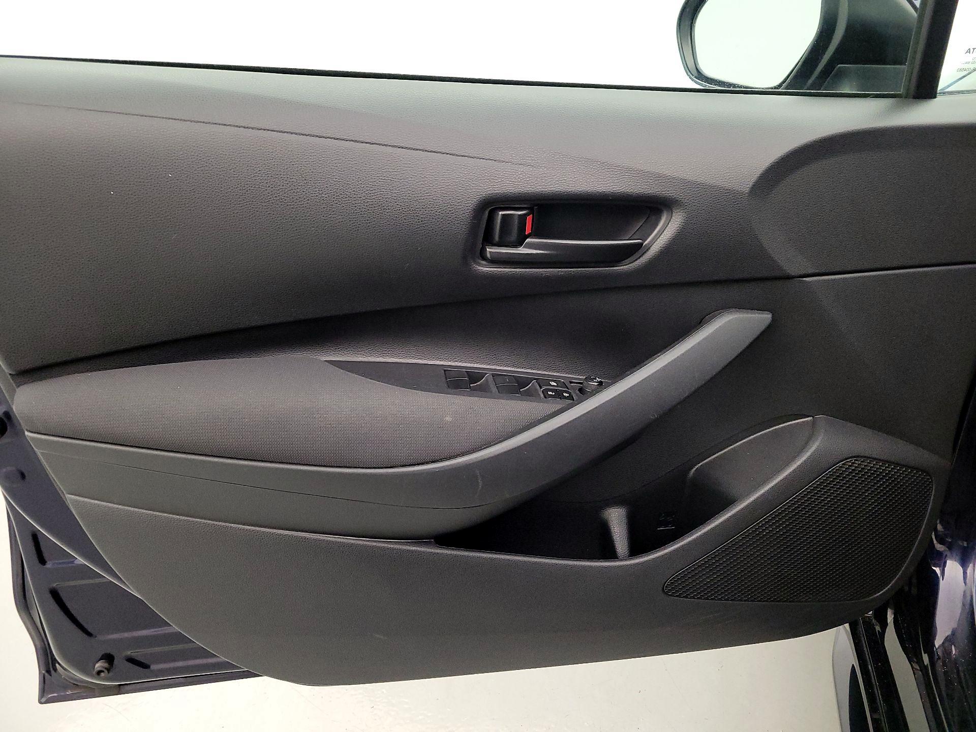 Thumbnail: 2023 Toyota Corolla - 12