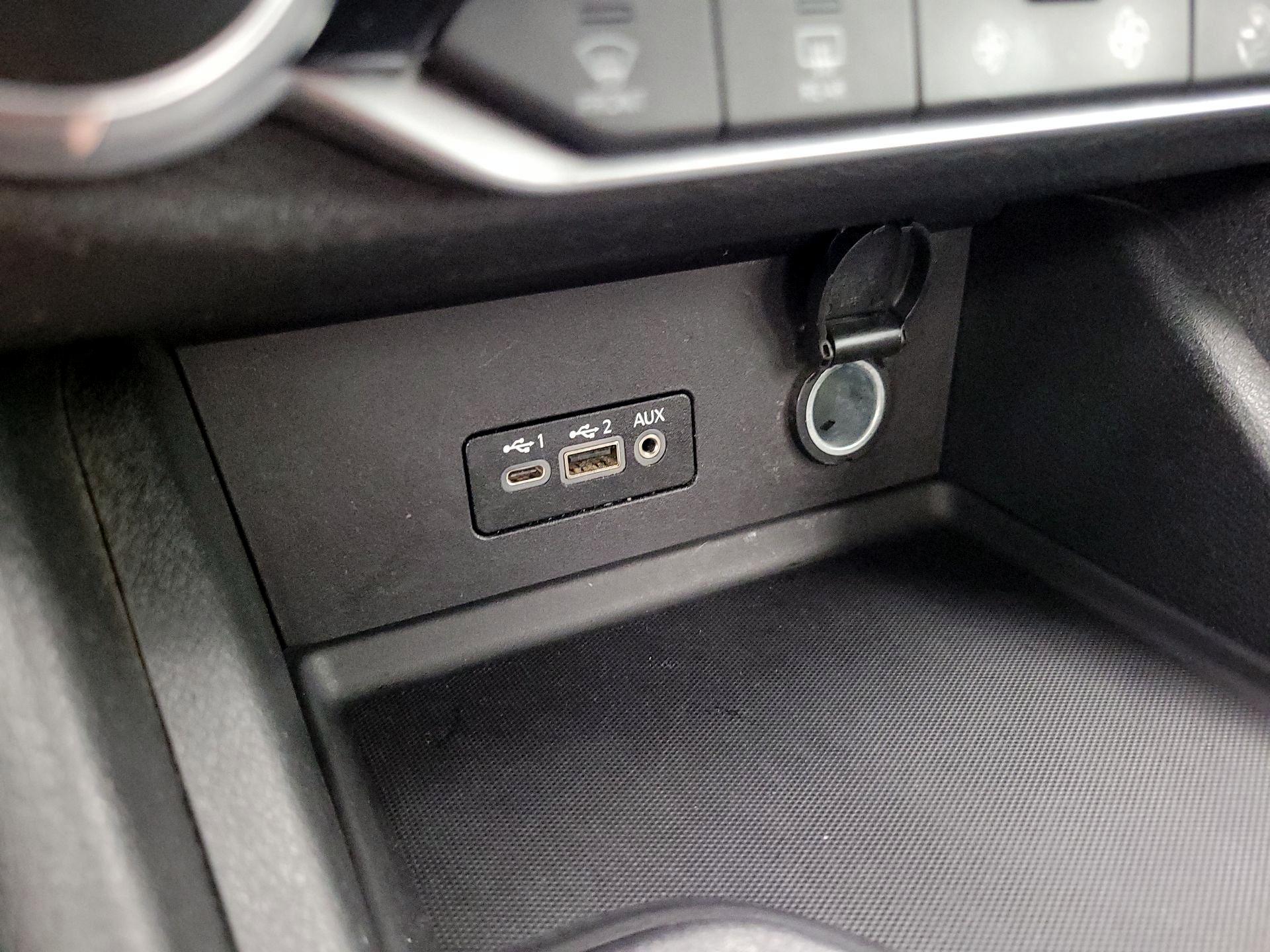 Thumbnail: 2023 Nissan Sentra - 18