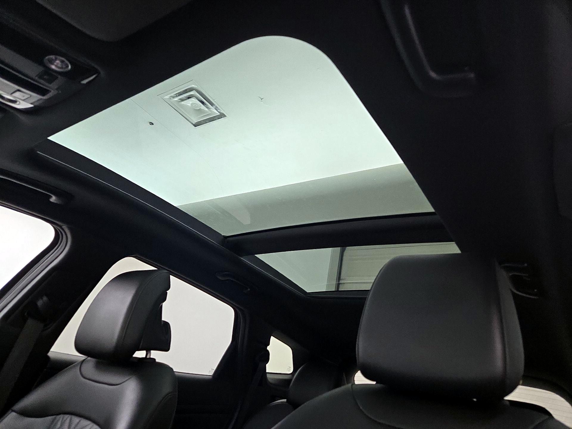 Thumbnail: 2023 Kia Sportage - 19