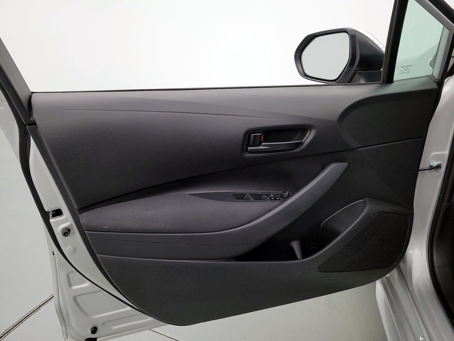 Thumbnail: 2023 Toyota Corolla - 12