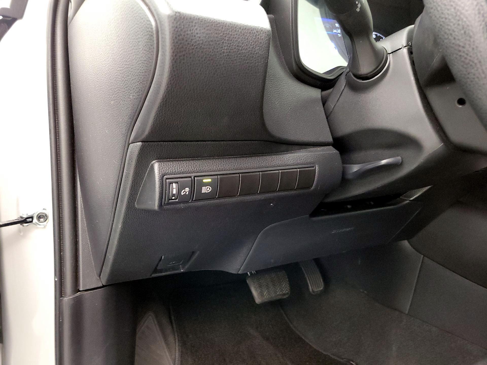 Thumbnail: 2023 Toyota Corolla - 13