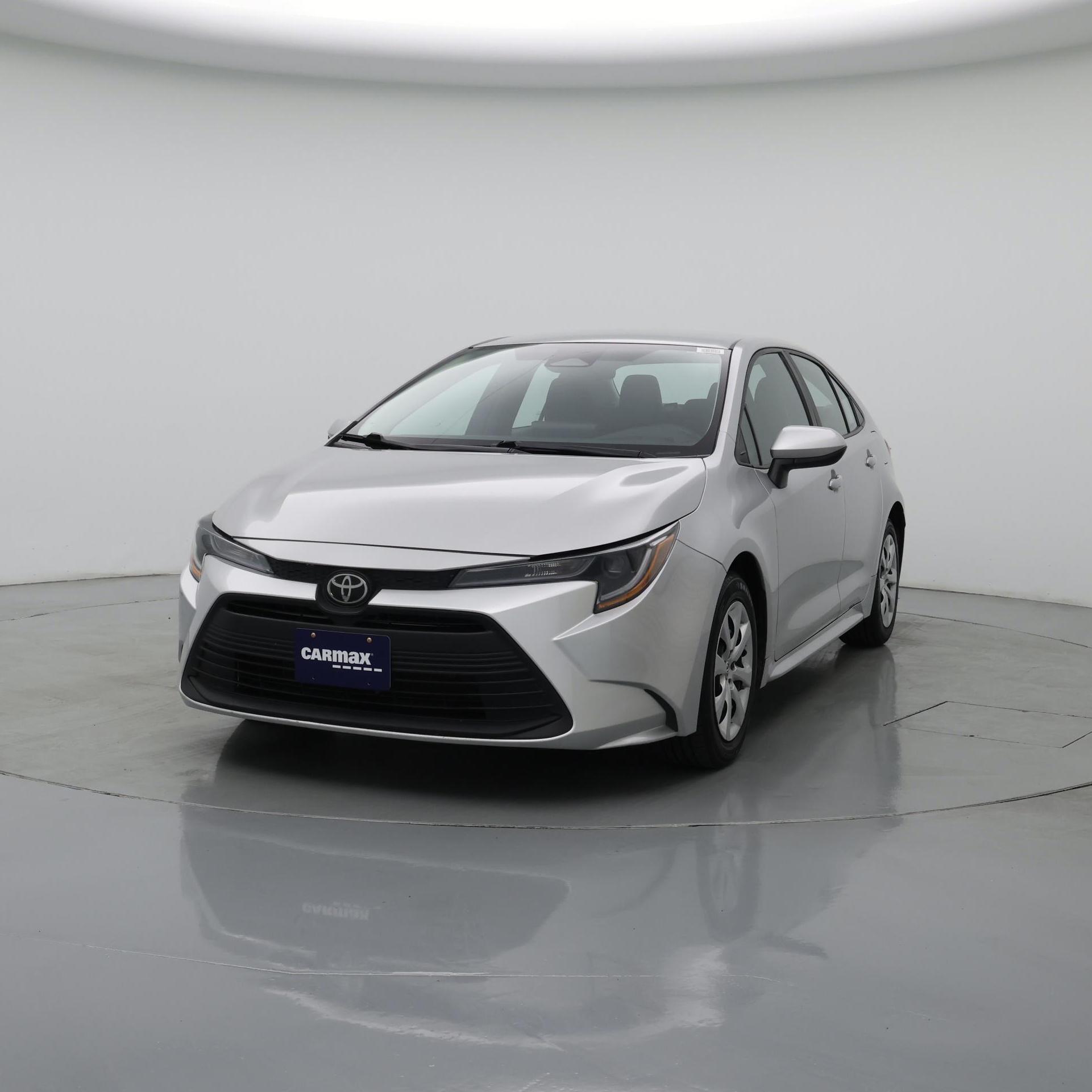 Thumbnail: 2023 Toyota Corolla - 4