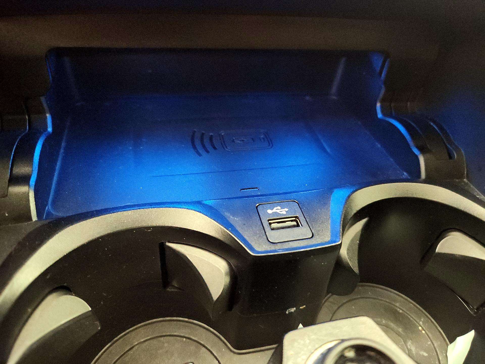 Thumbnail: 2024 BMW 4 Series - 18