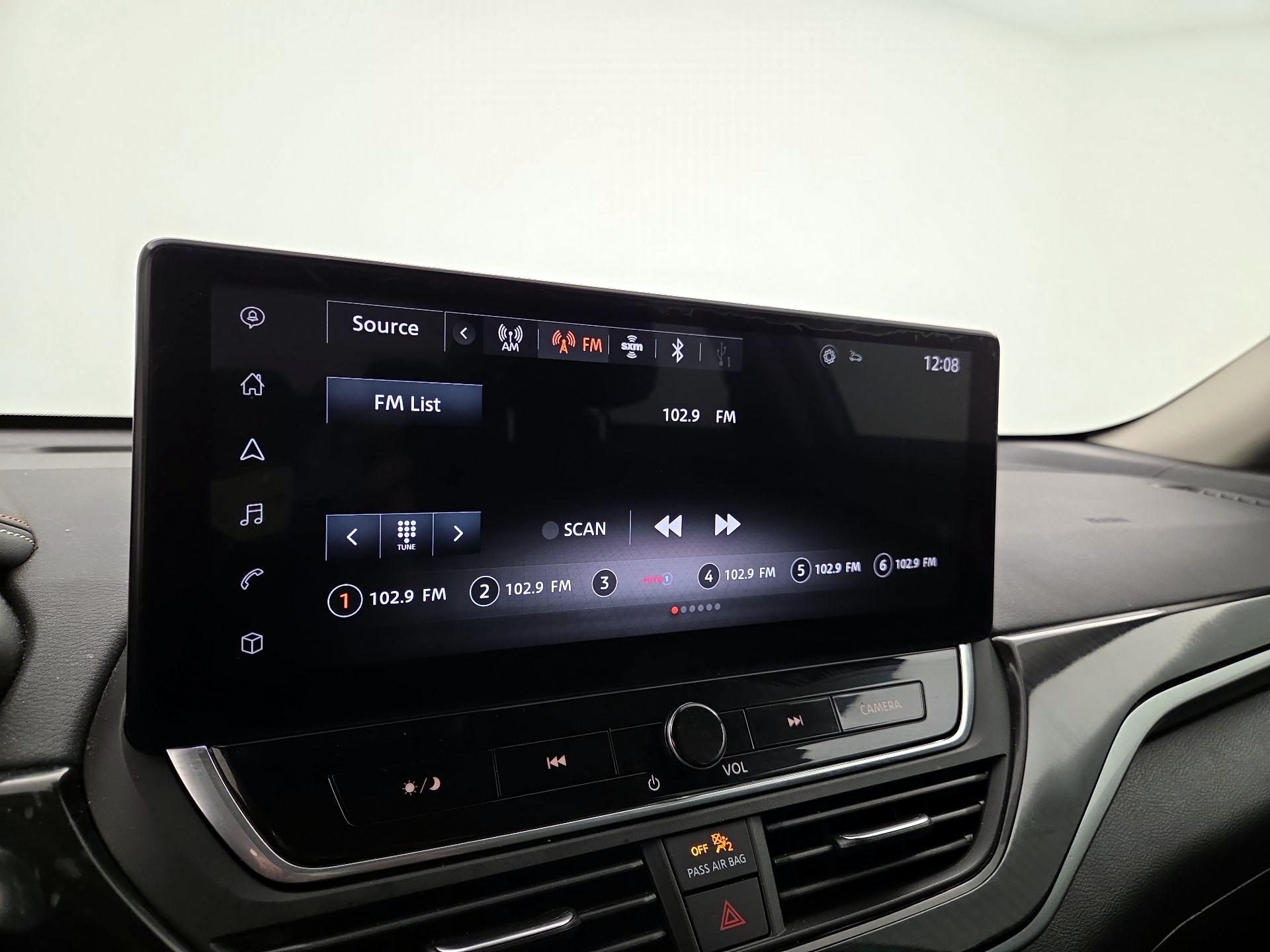 Thumbnail: 2023 Nissan Altima - 15