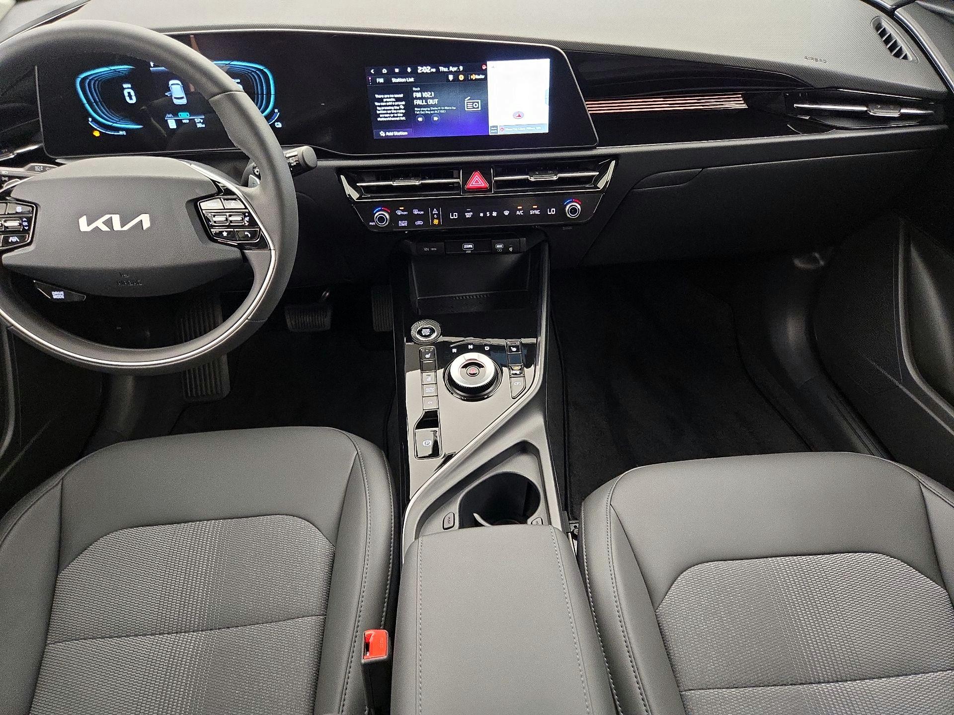 Thumbnail: 2025 Kia Niro - 9