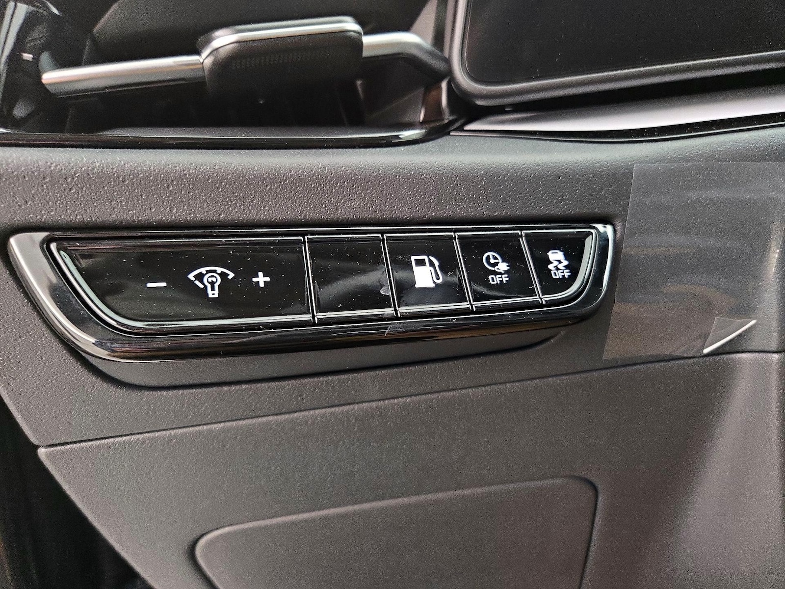 2025 Kia Niro EX - Photo 14