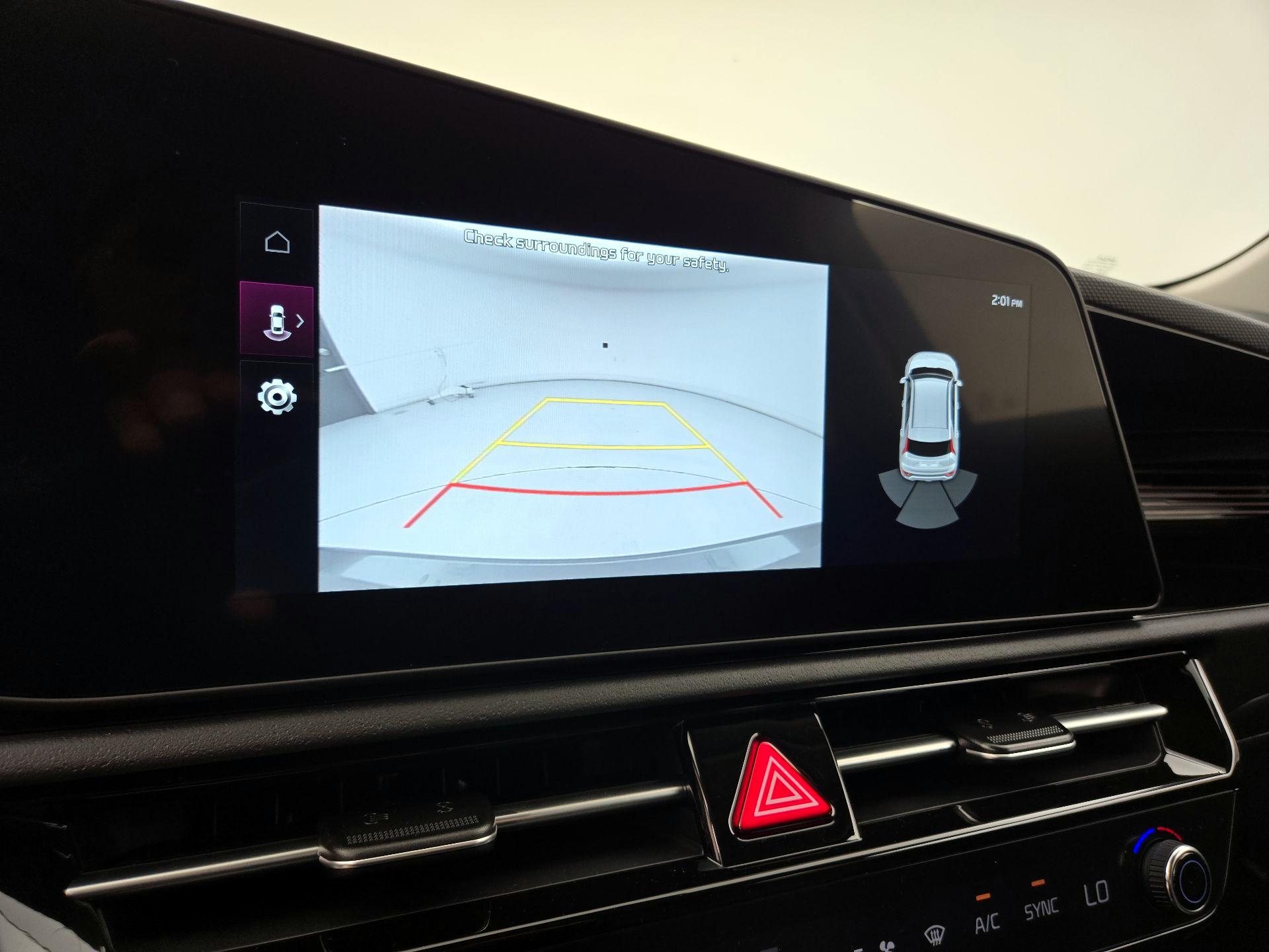 Thumbnail: 2025 Kia Niro - 15