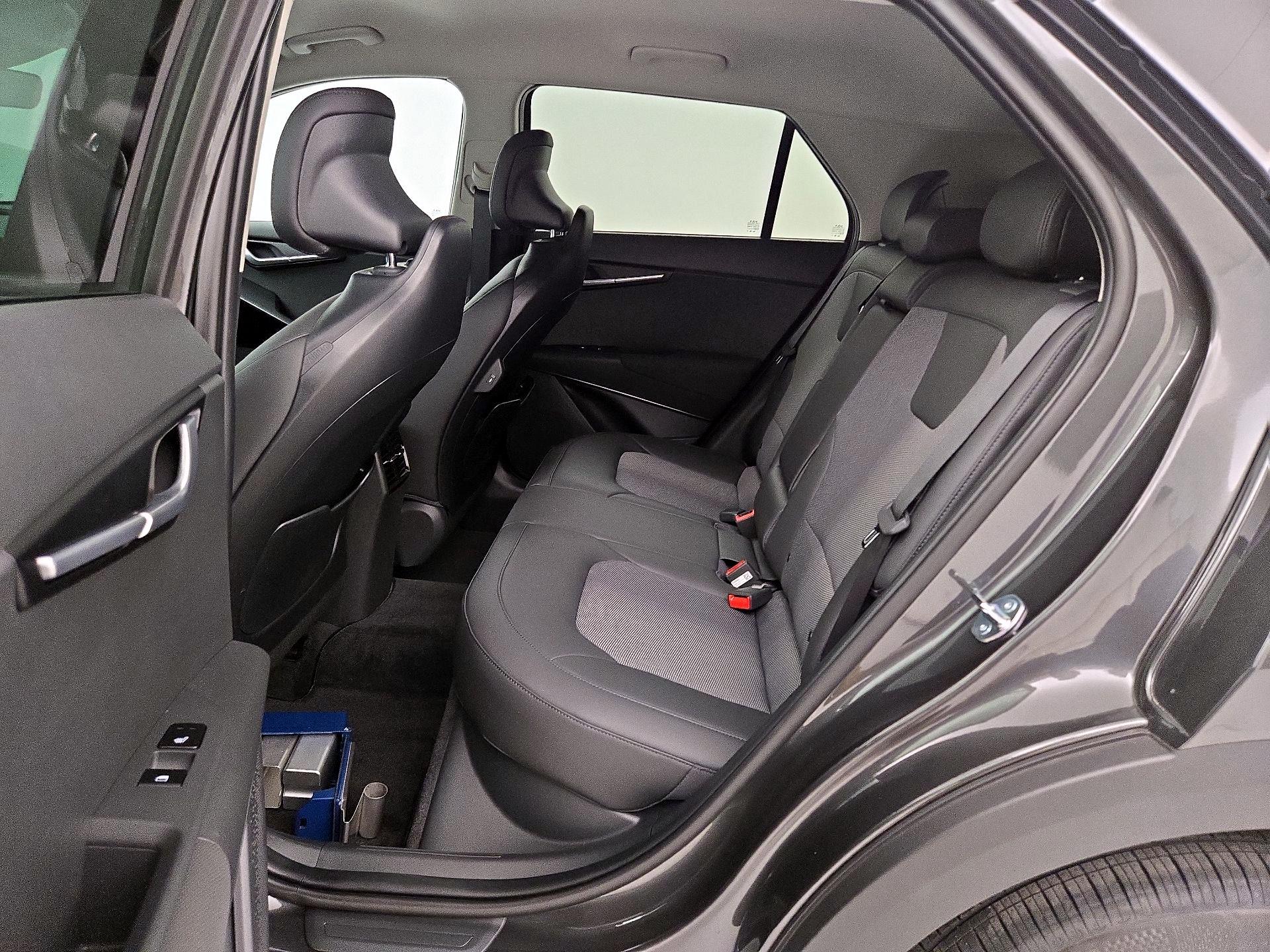 Thumbnail: 2025 Kia Niro - 20