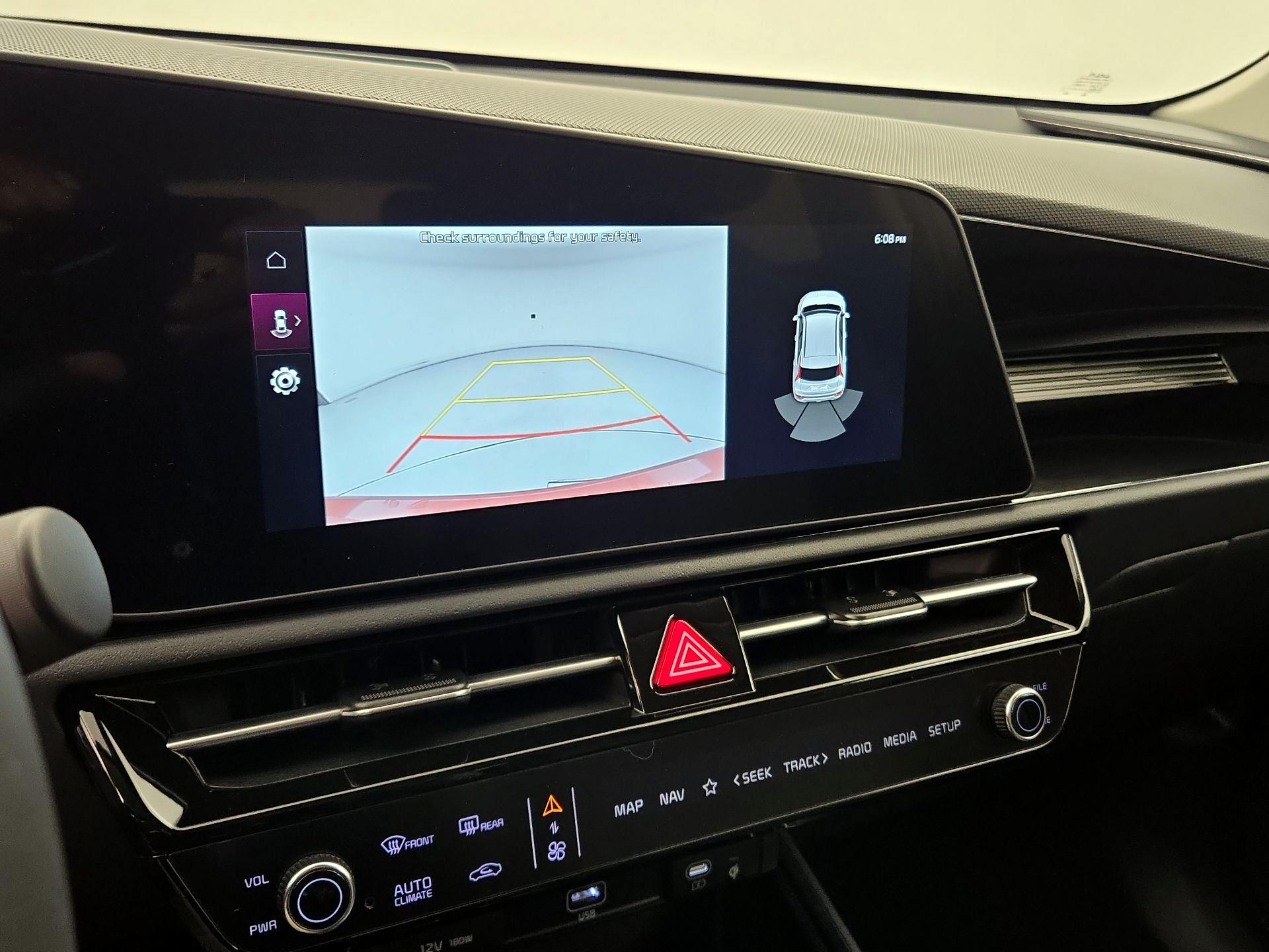 Thumbnail: 2025 Kia Niro - 15