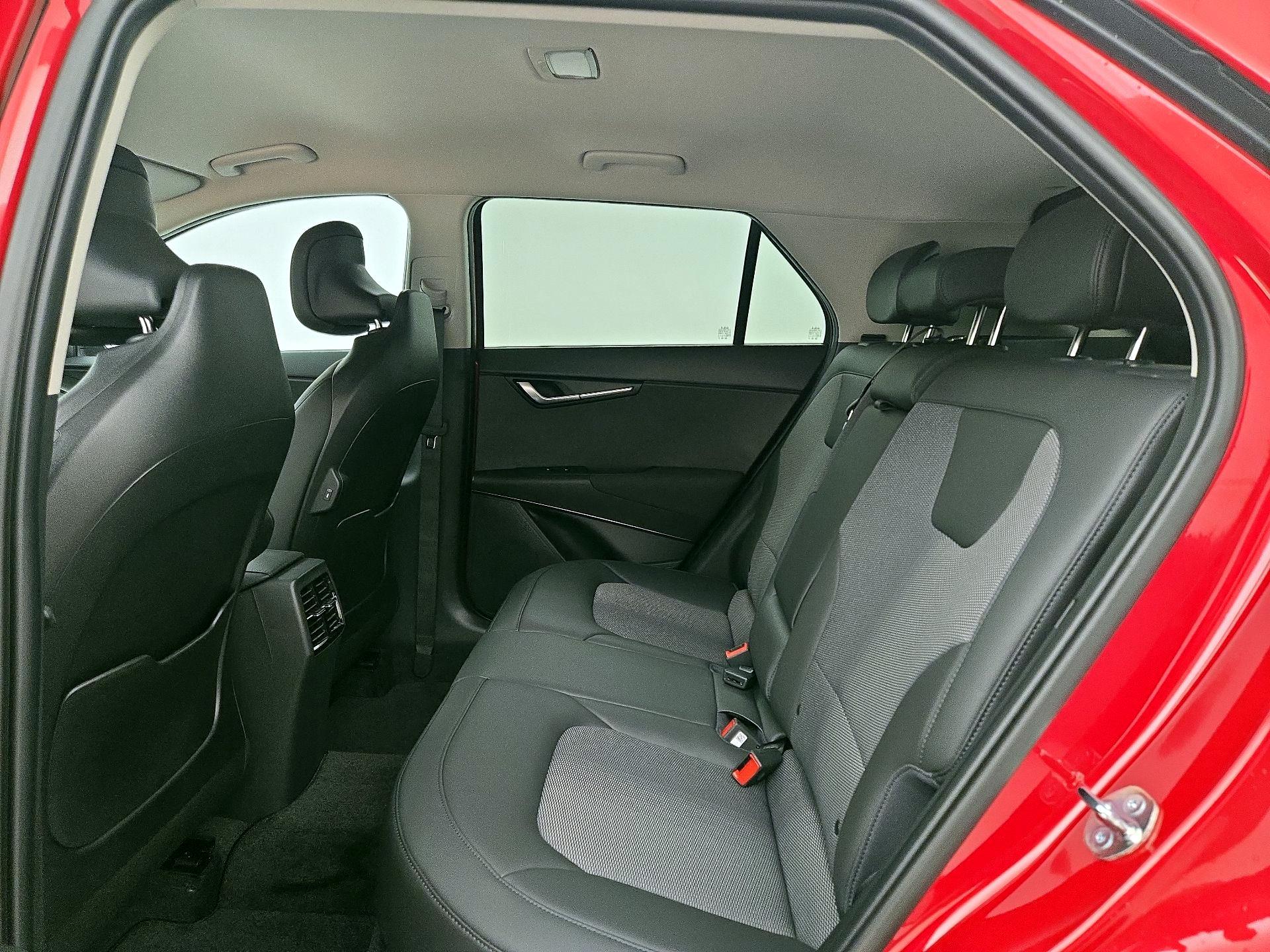 Thumbnail: 2025 Kia Niro - 20