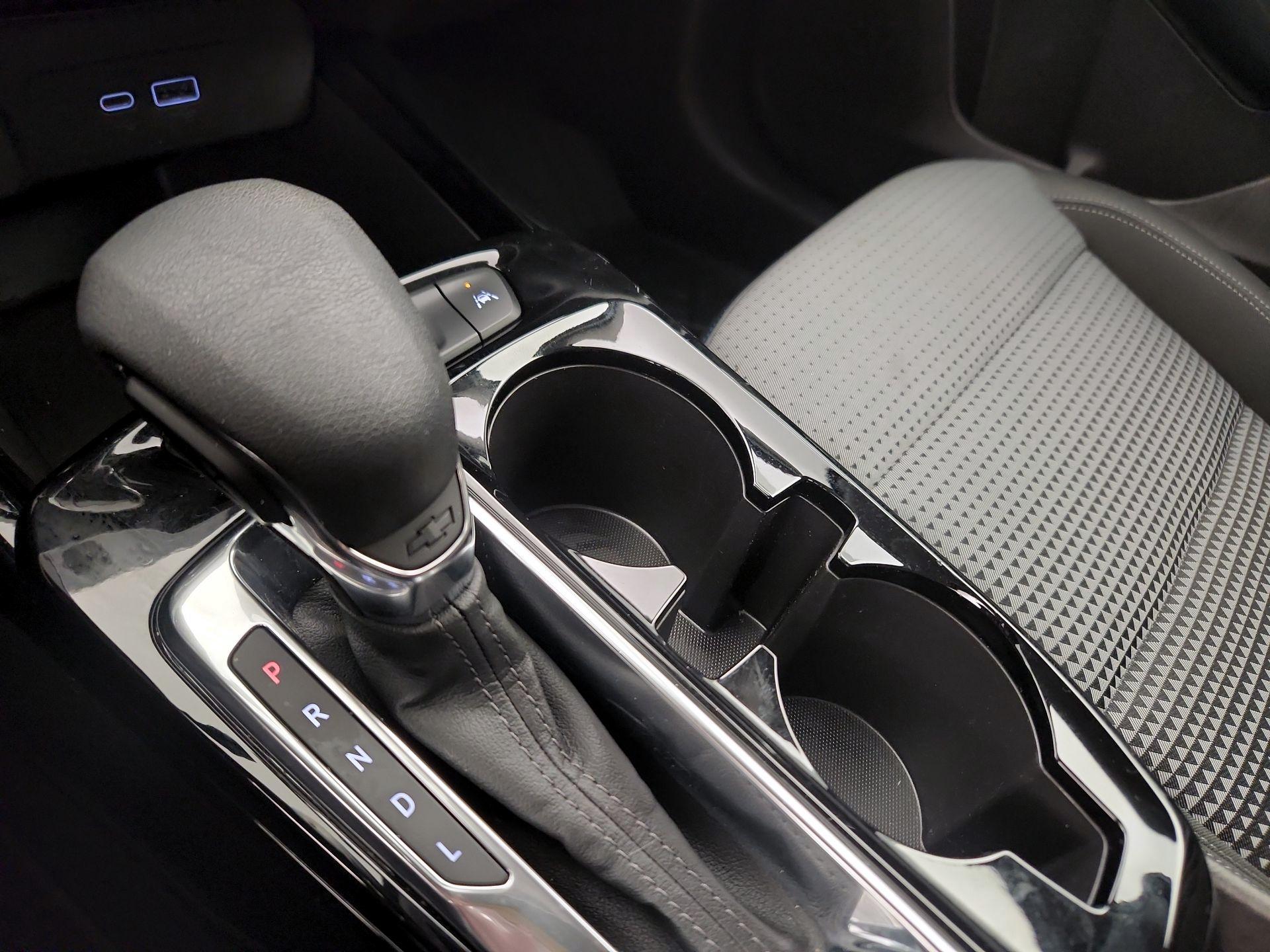 Thumbnail: 2025 Chevrolet Trax - 17