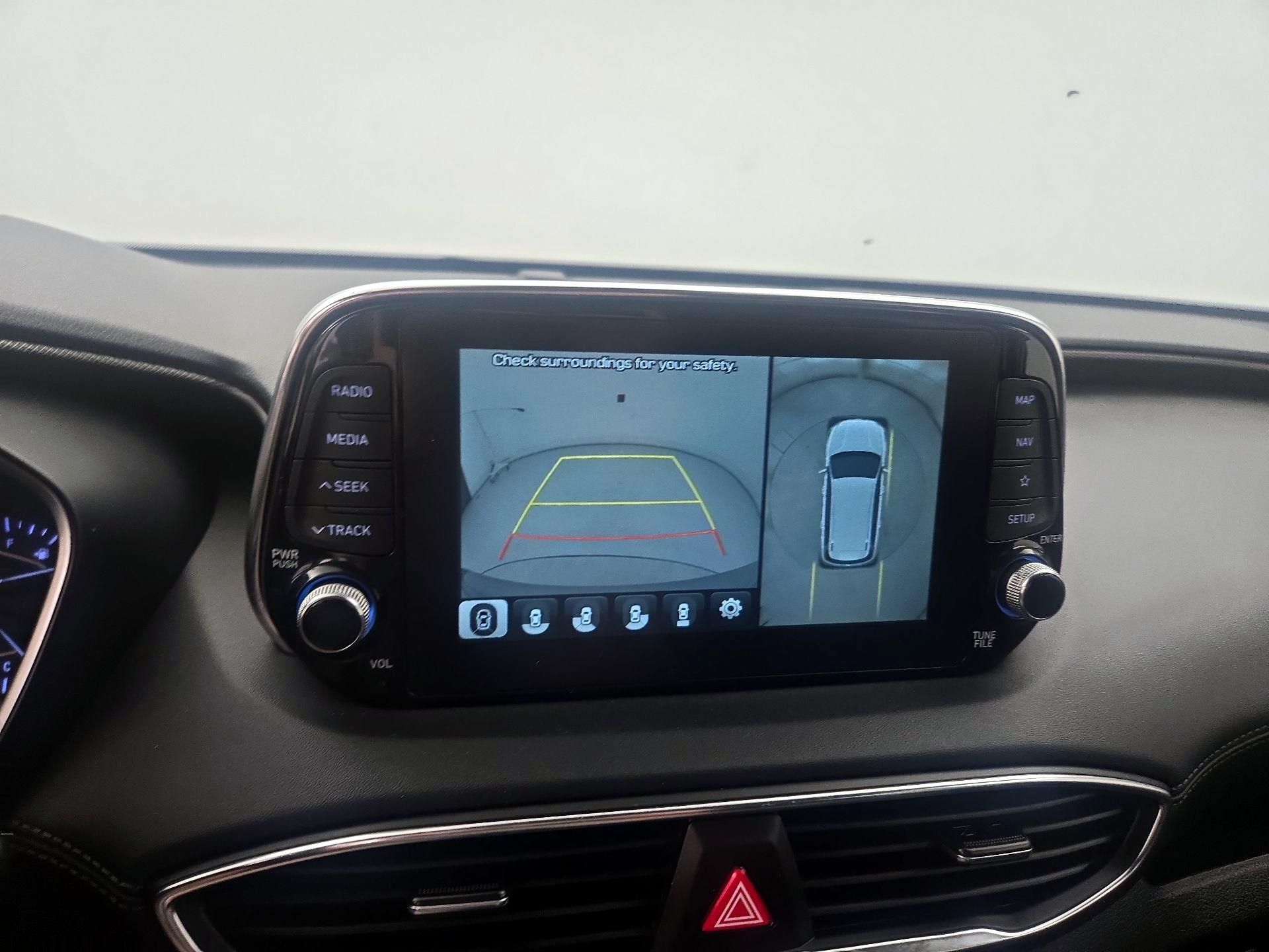 Thumbnail: 2020 Hyundai Santa Fe - 15