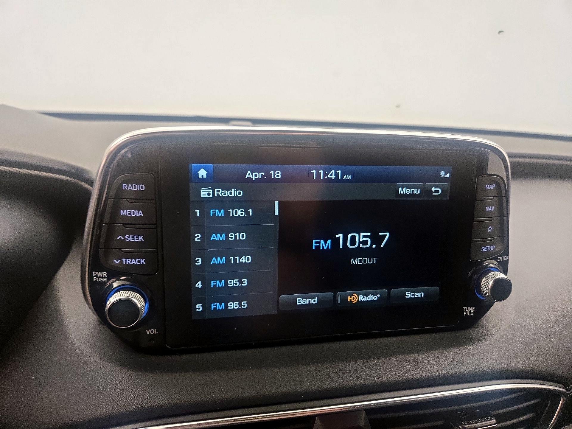 Thumbnail: 2020 Hyundai Santa Fe - 16