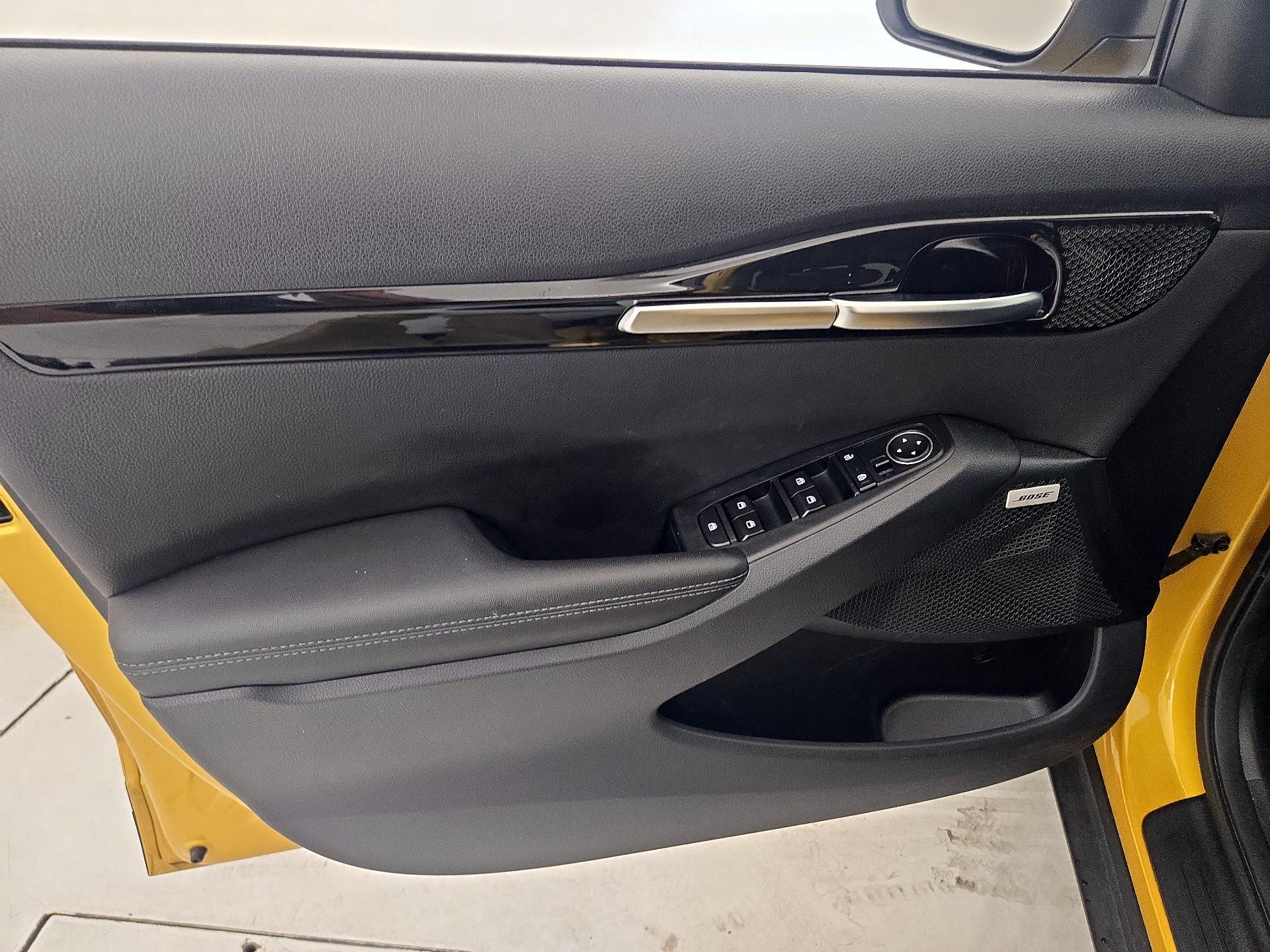 Thumbnail: 2022 Kia Seltos - 12