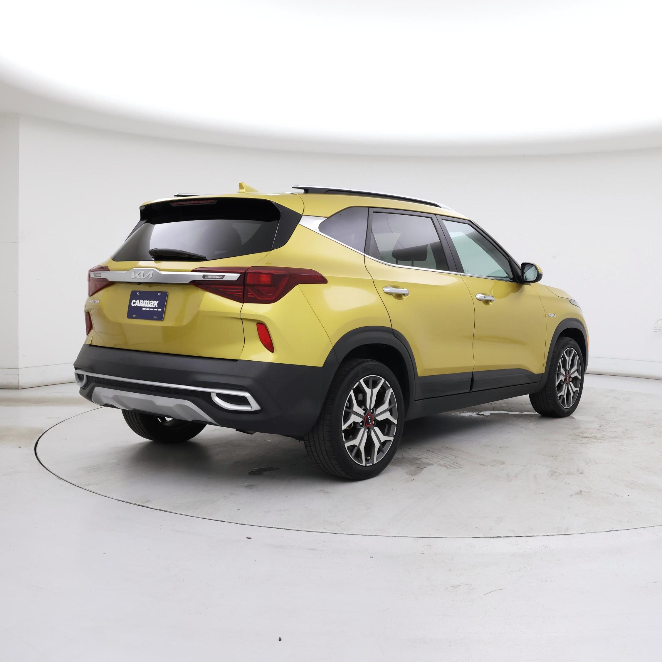 Thumbnail: 2022 Kia Seltos - 8