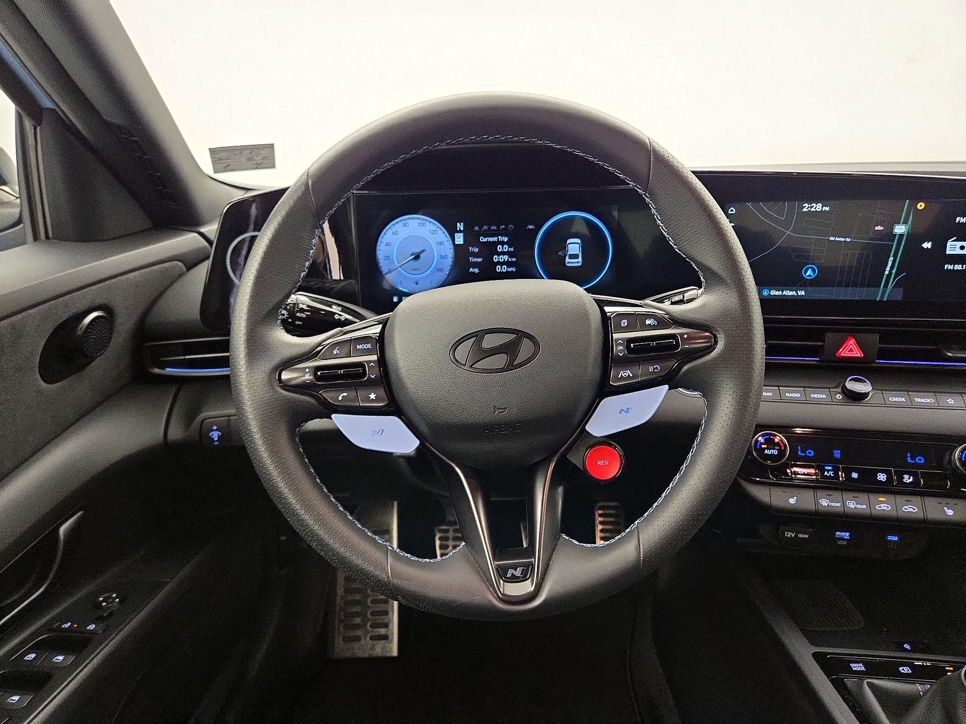 Thumbnail: 2025 Hyundai Elantra - 10