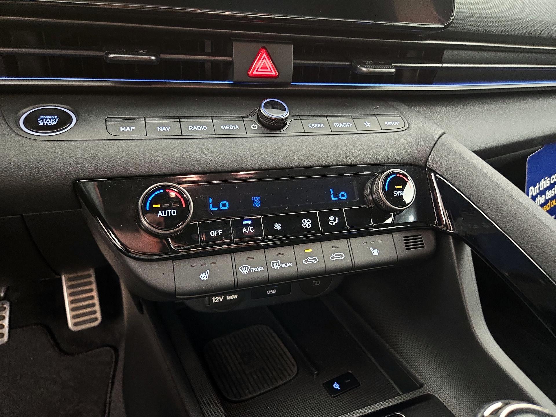 Thumbnail: 2025 Hyundai Elantra - 17