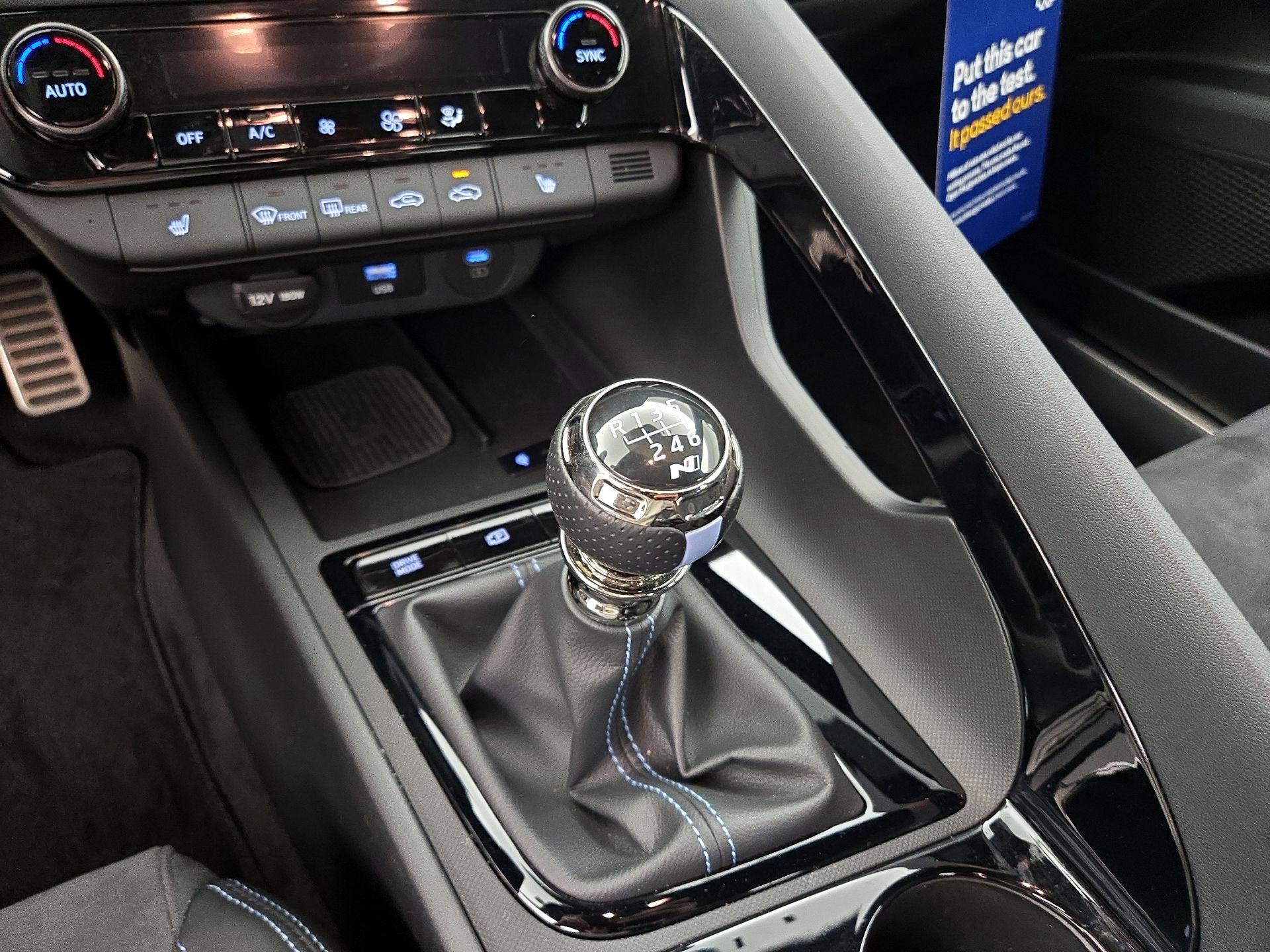 Thumbnail: 2025 Hyundai Elantra - 18